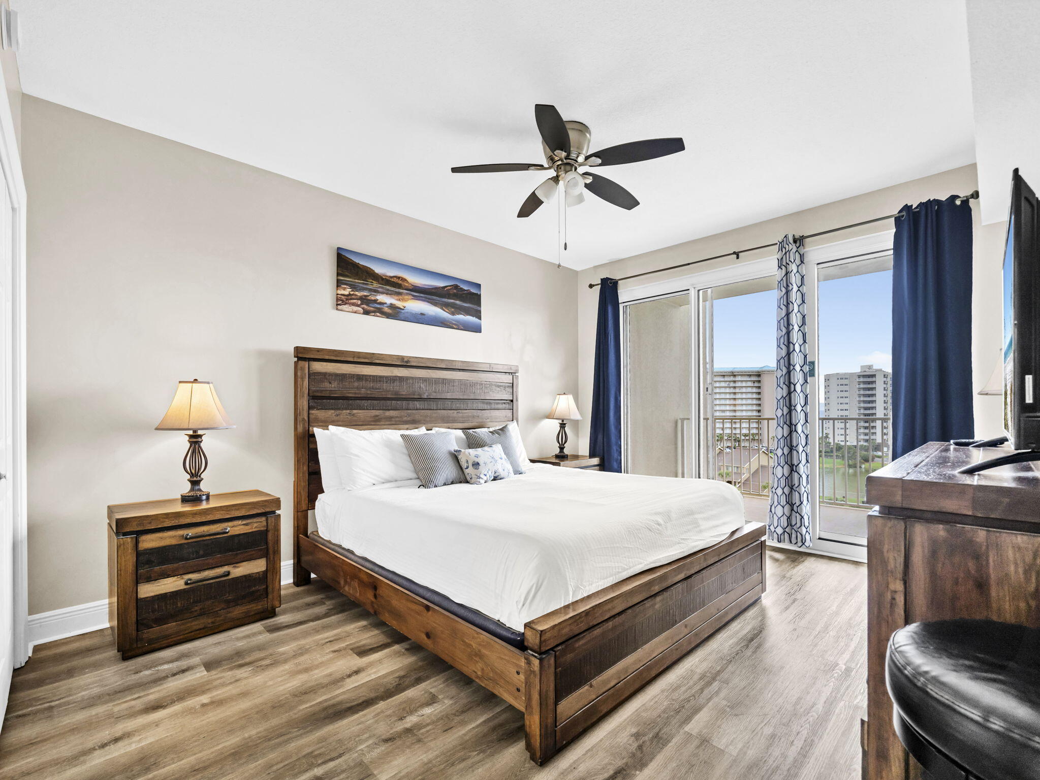 122 Seascape Drive, 703