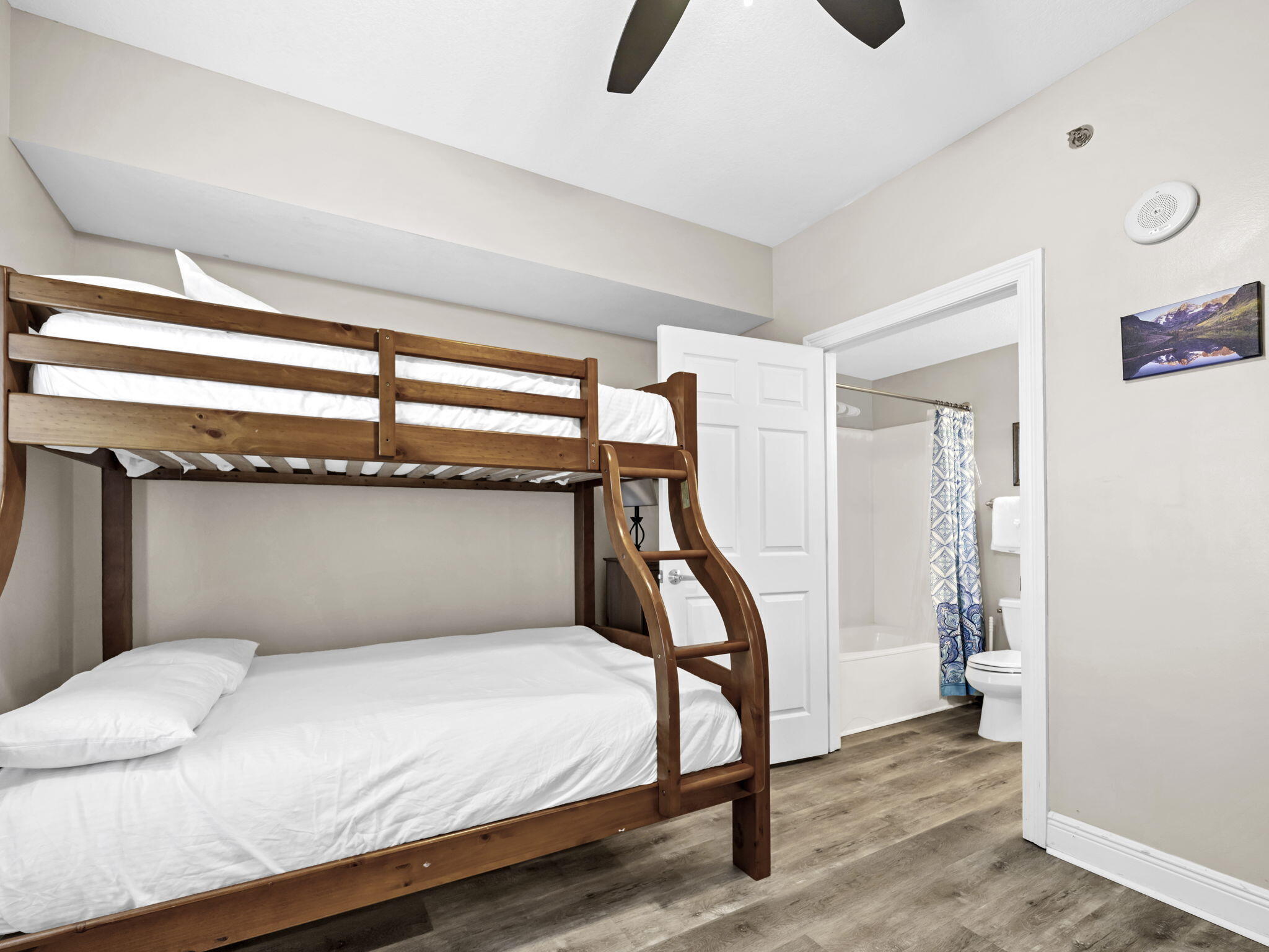 122 Seascape Drive, 703