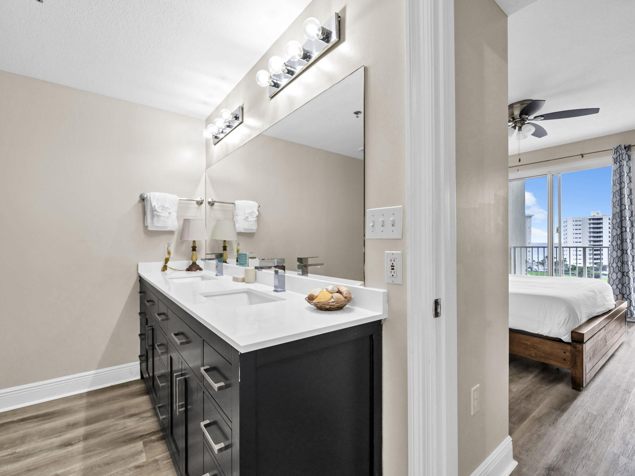 122 Seascape Drive, 703