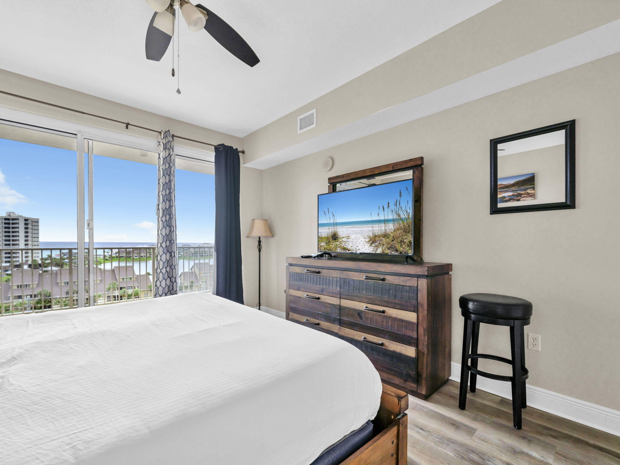 122 Seascape Drive, 703