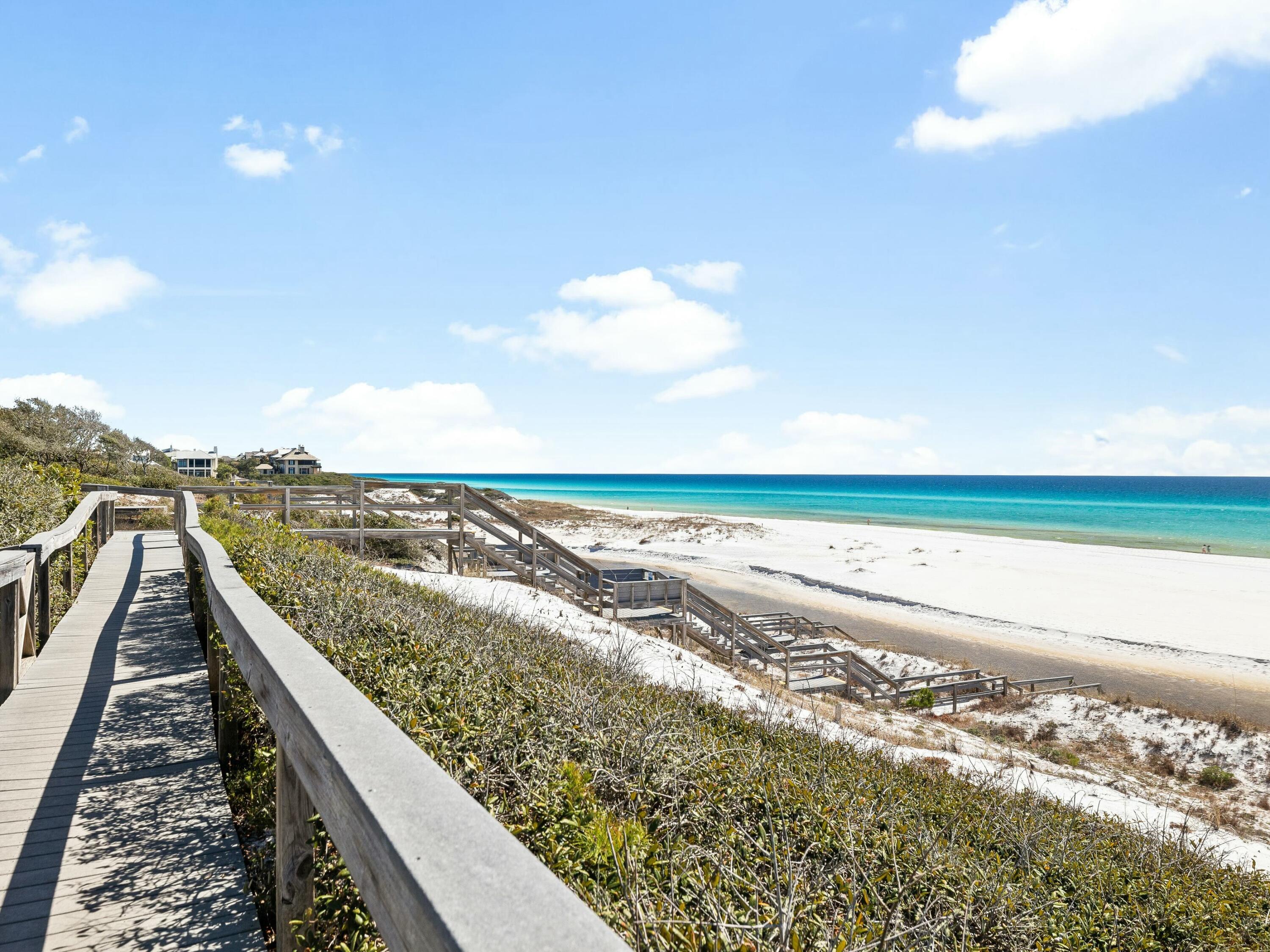 521 Old Beach Road, # 2