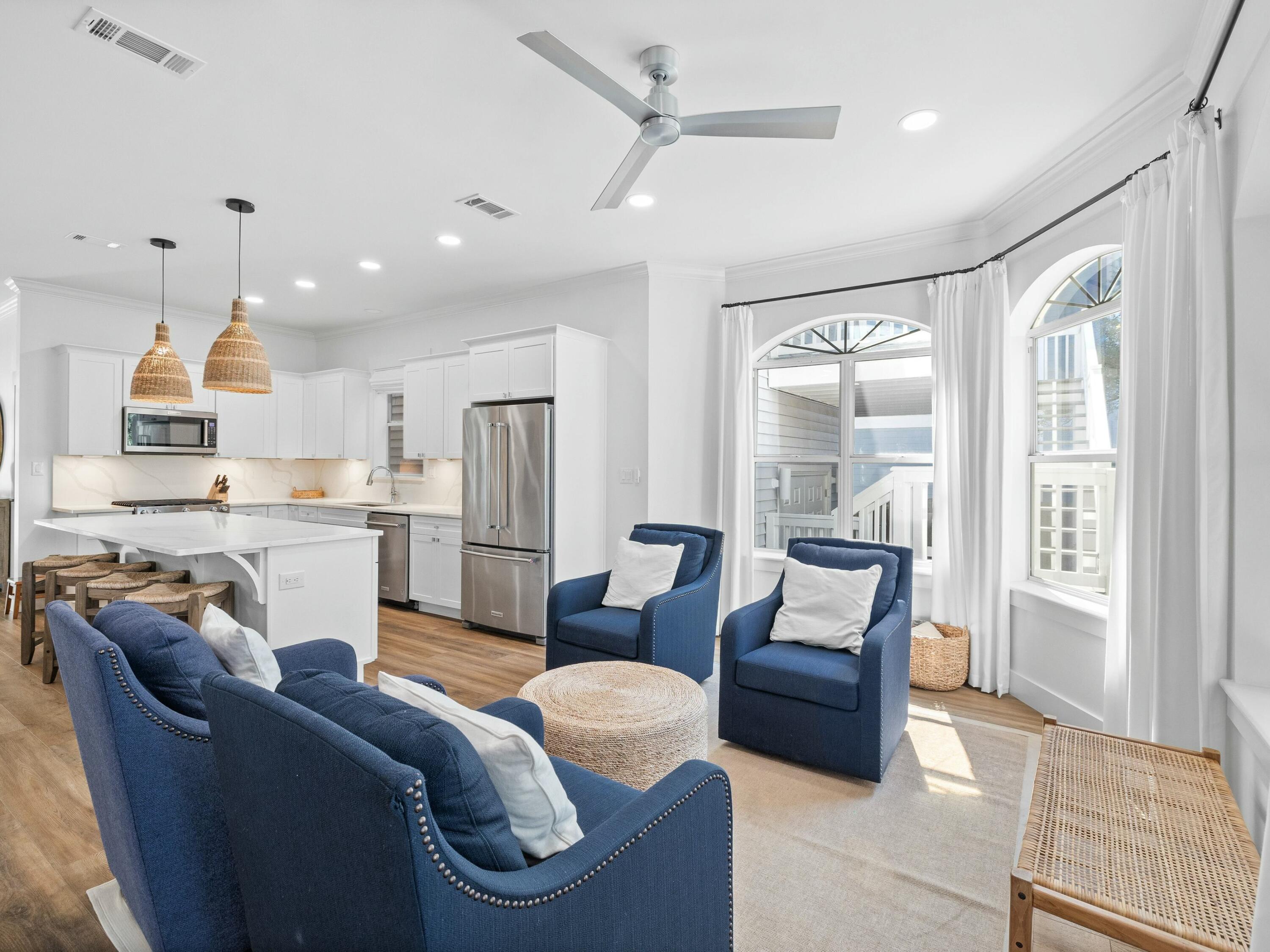 521 Old Beach Road, # 2