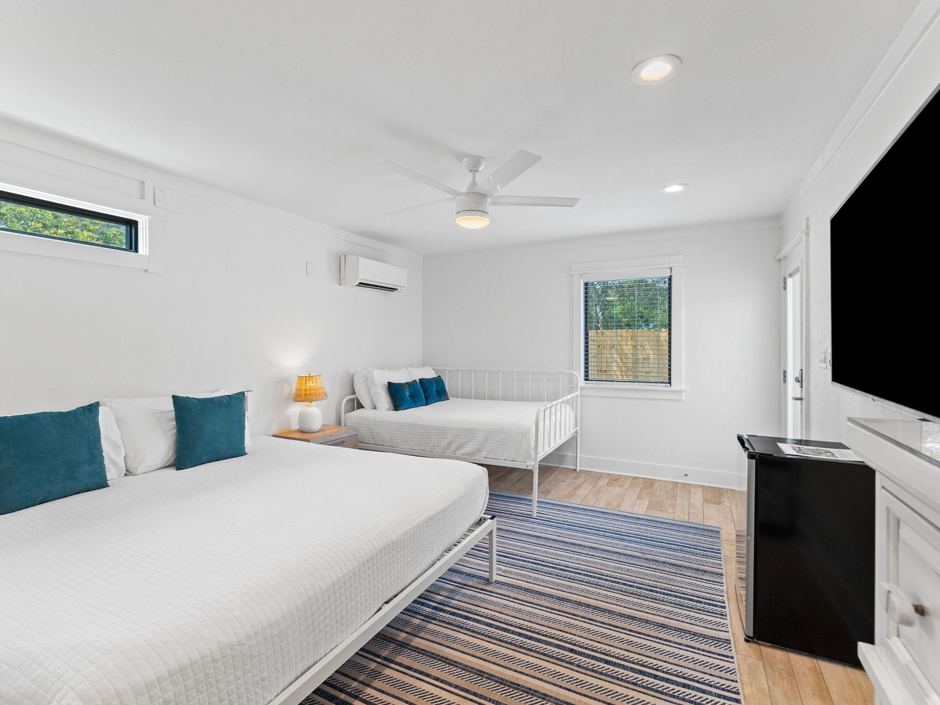 3153 E Scenic Highway, 98