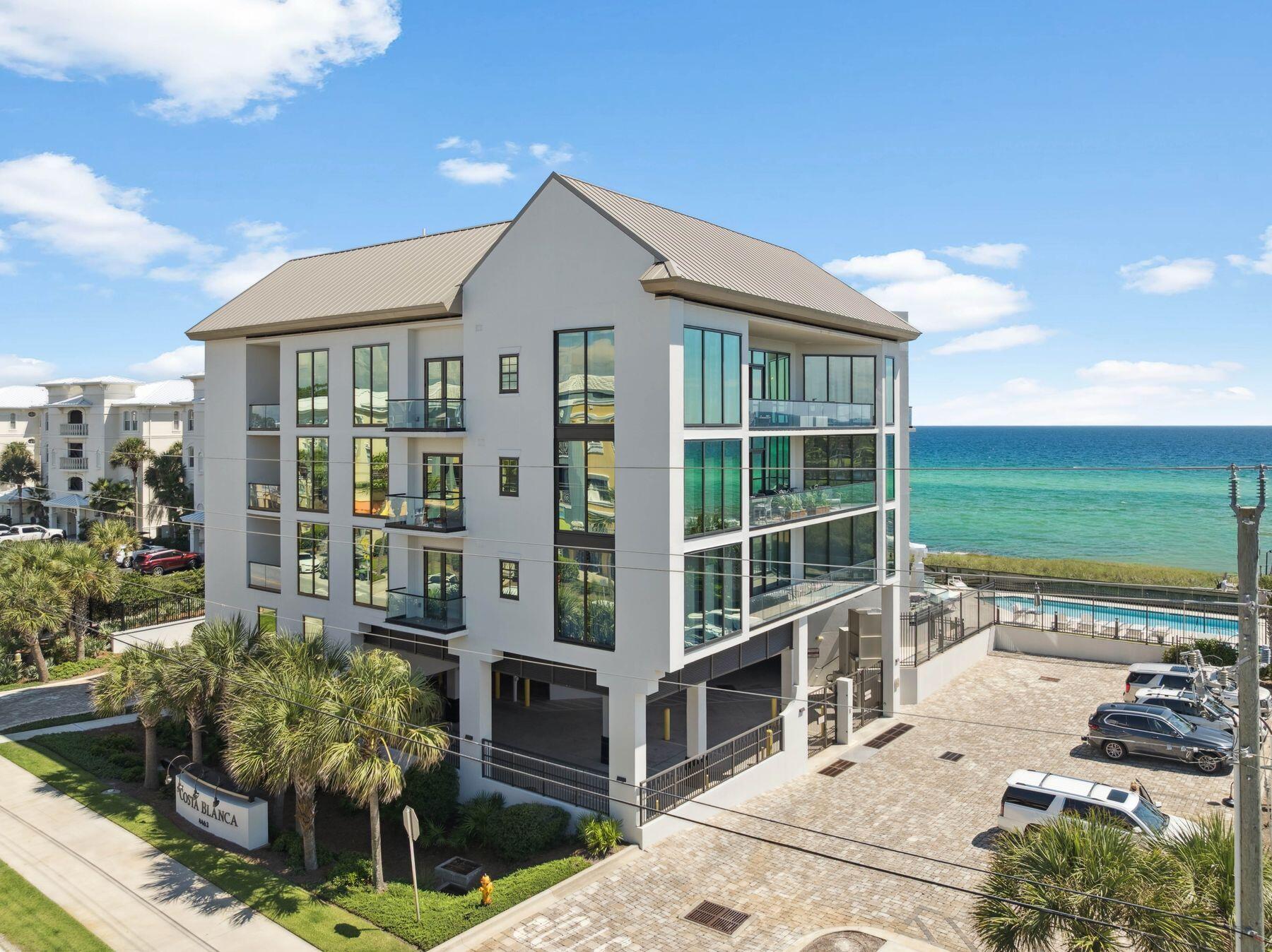 4463 W County Hwy 30A, 400