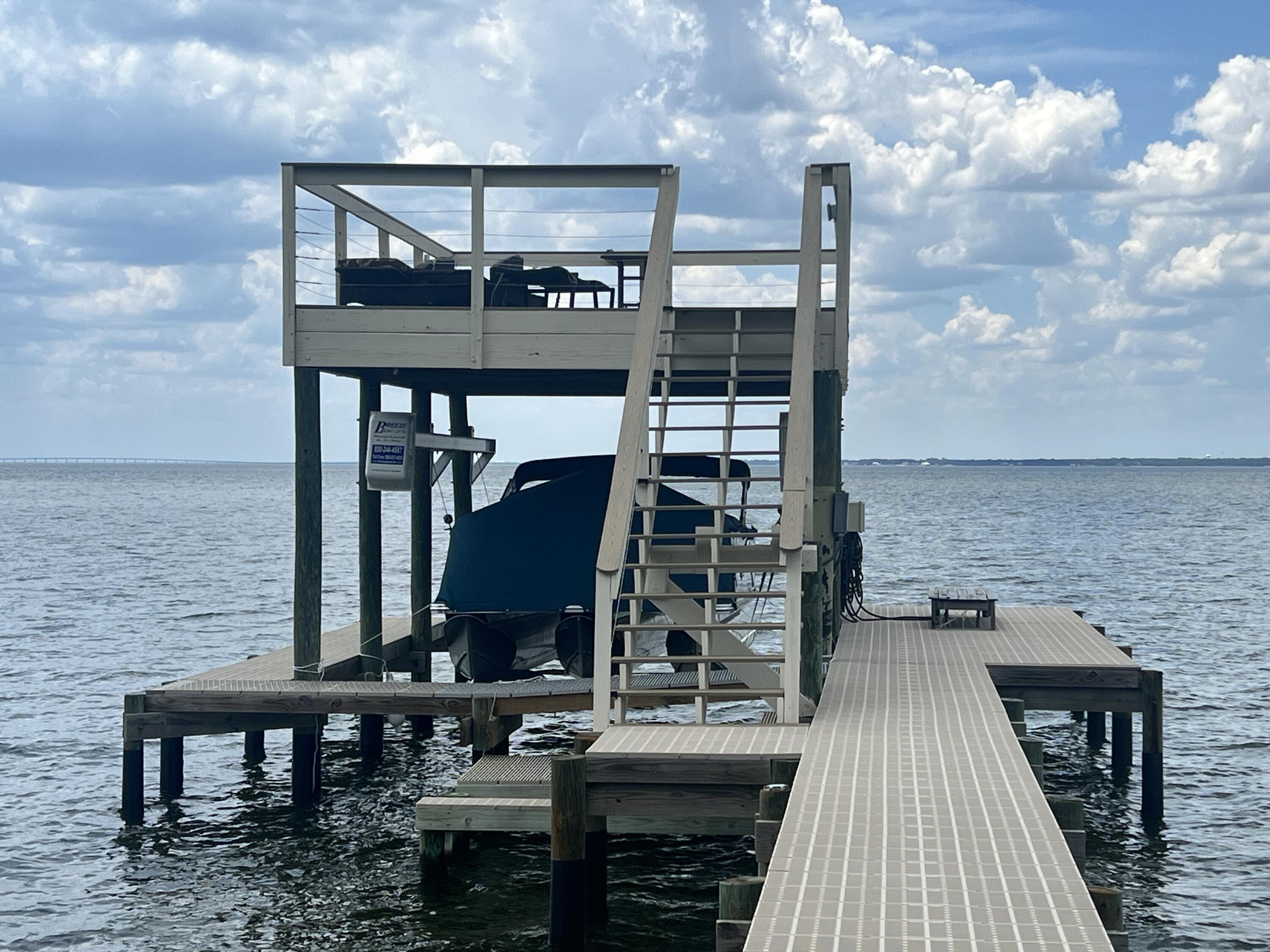 823 Driftwood Point Road