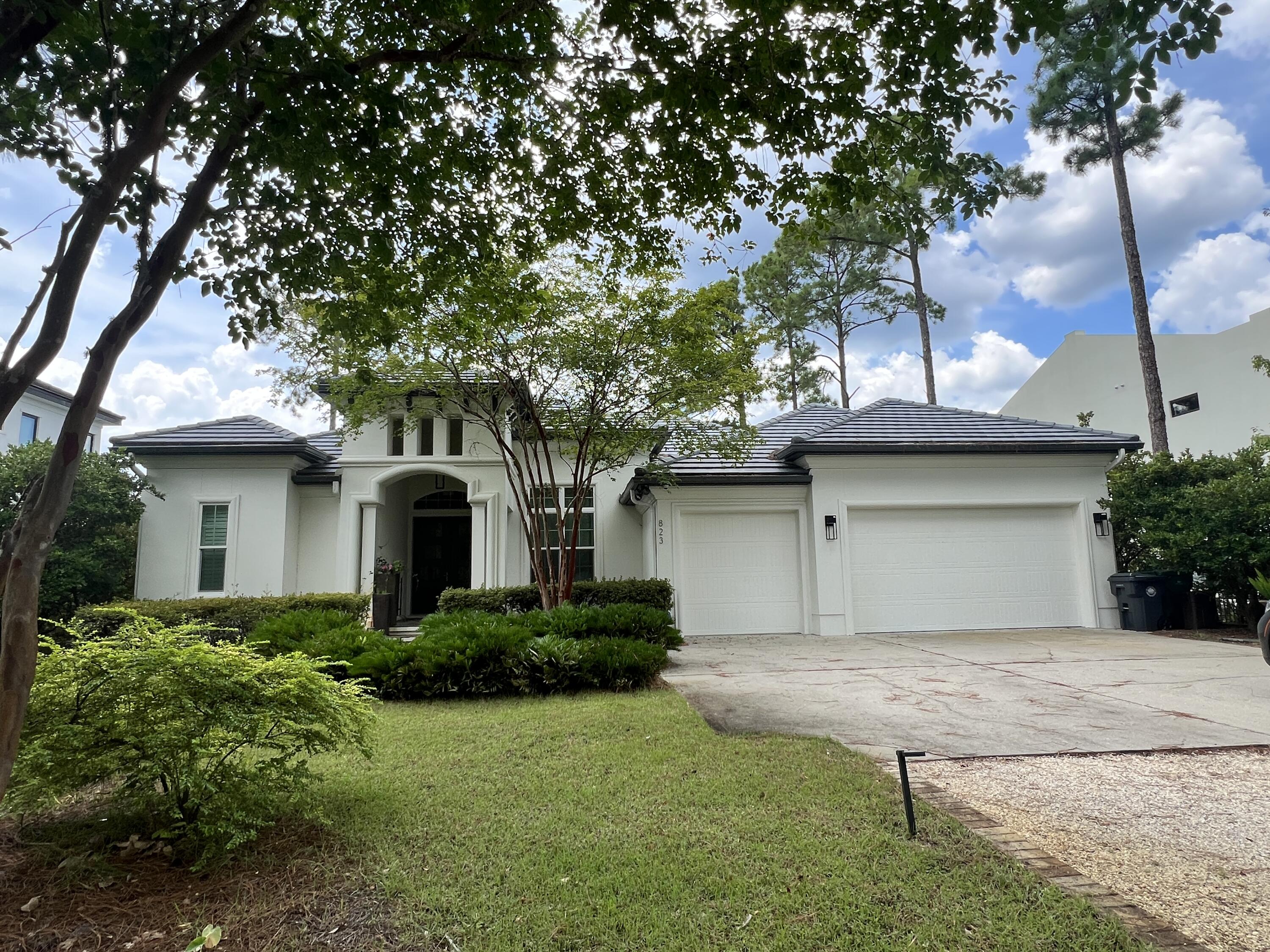 823 Driftwood Point Road