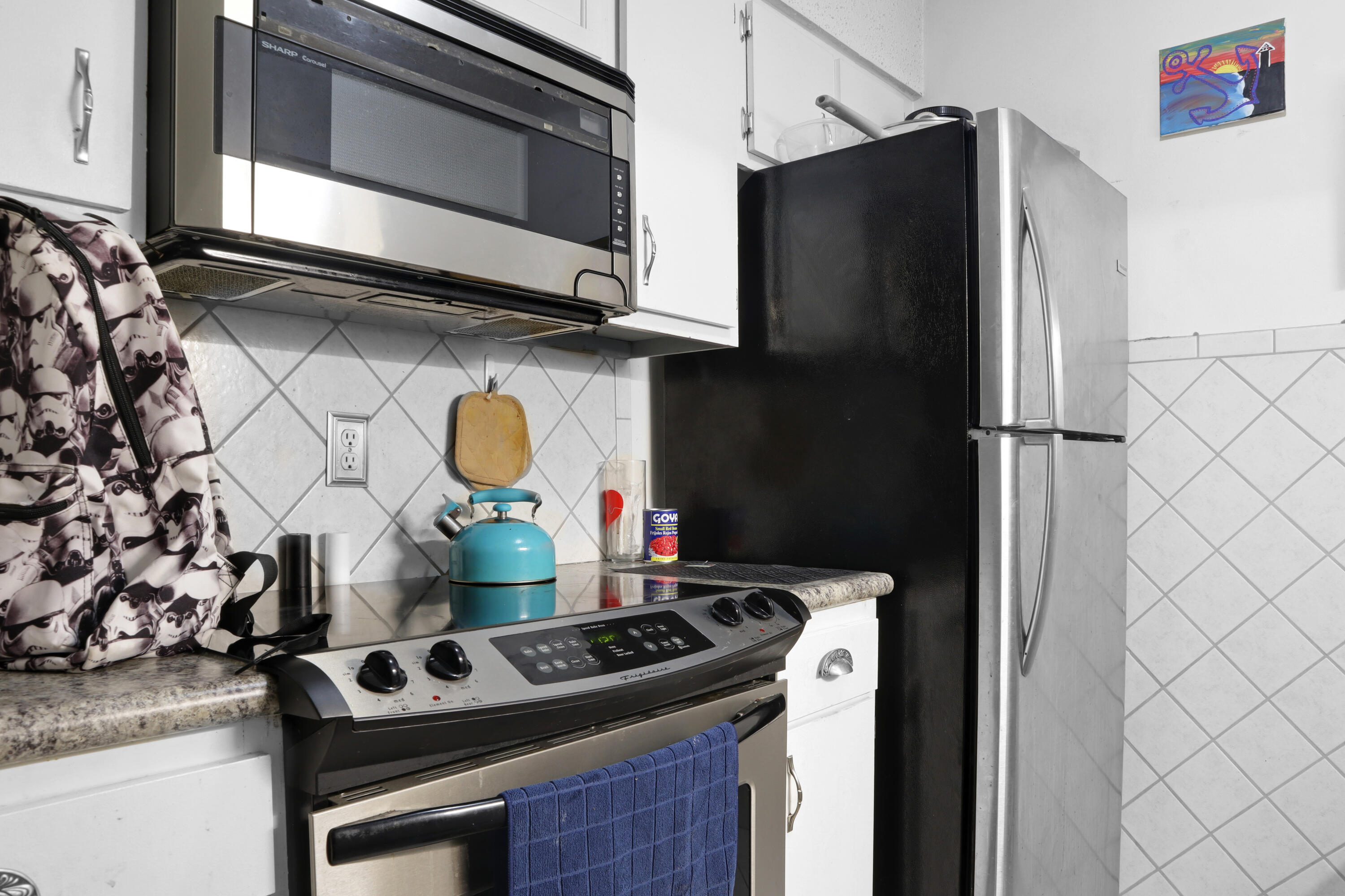 611 Colonial Drive, APT 6