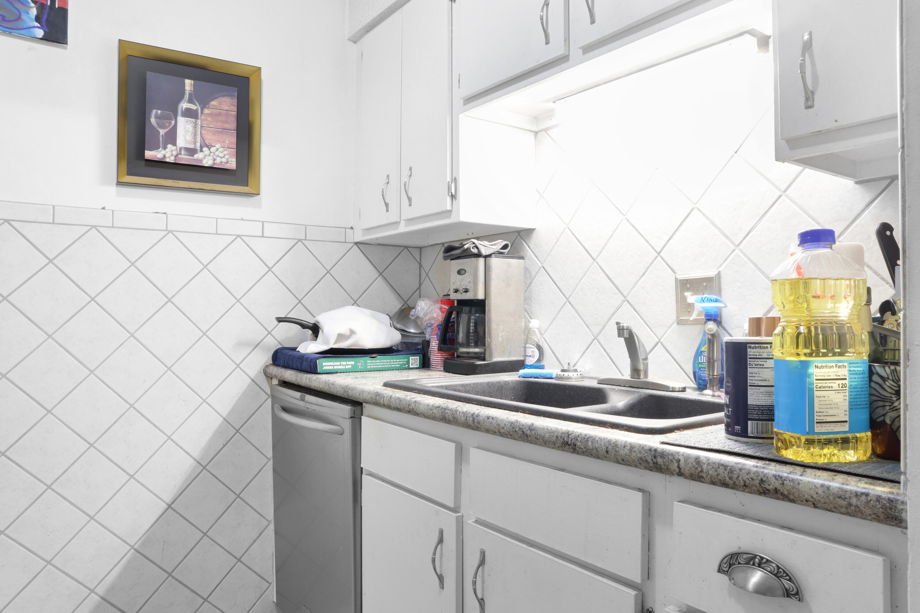 611 Colonial Drive, APT 6