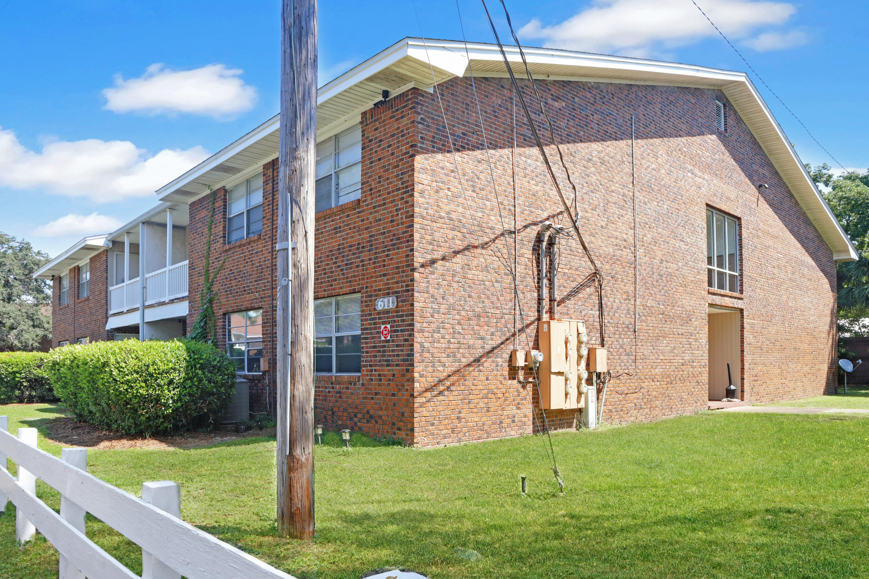 611 Colonial Drive, APT 6