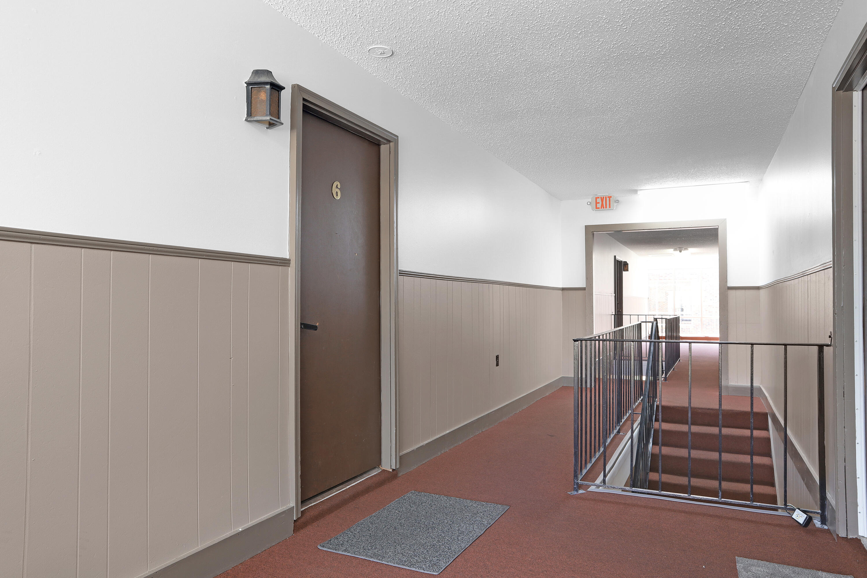 611 Colonial Drive, APT 6