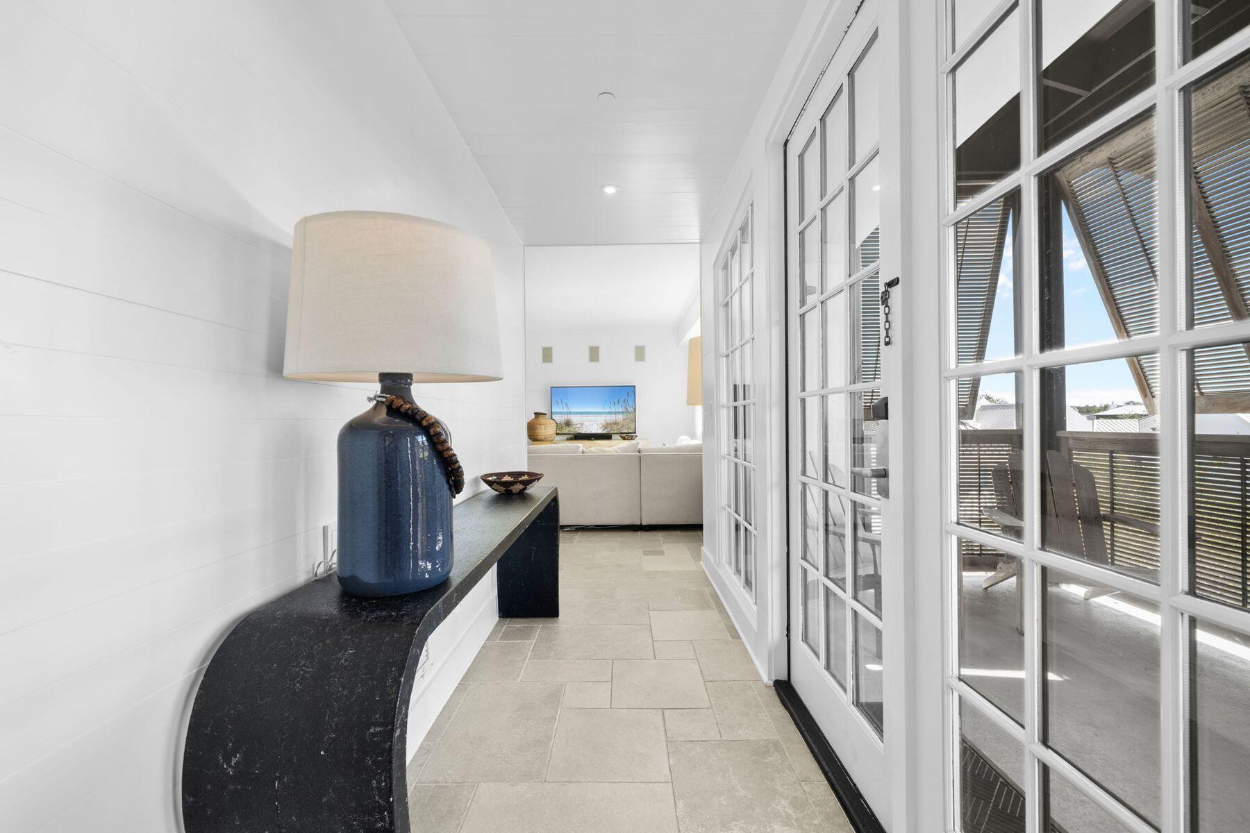 136 Georgetown Avenue, 3B-4