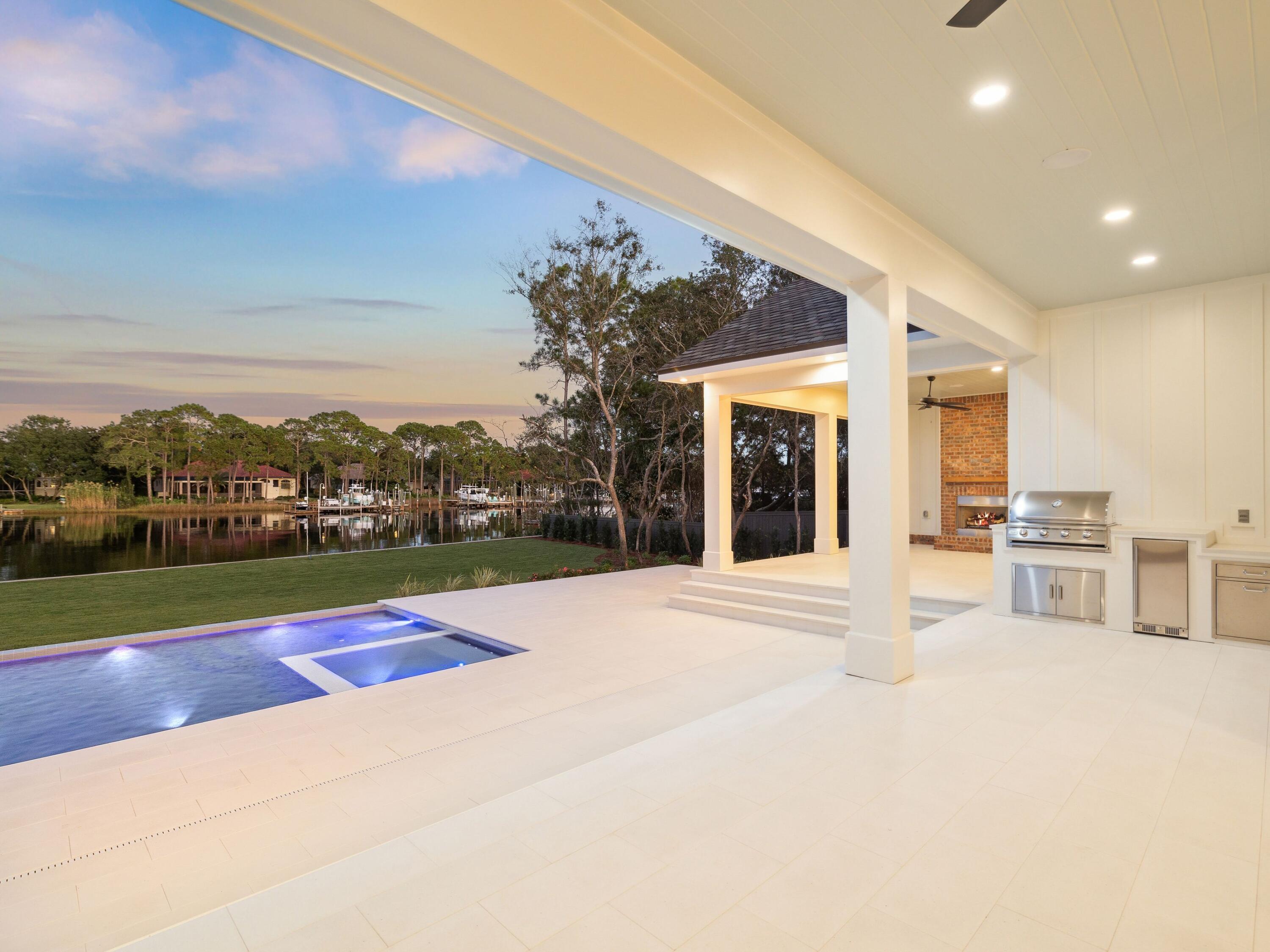 82 Indian Bayou Drive