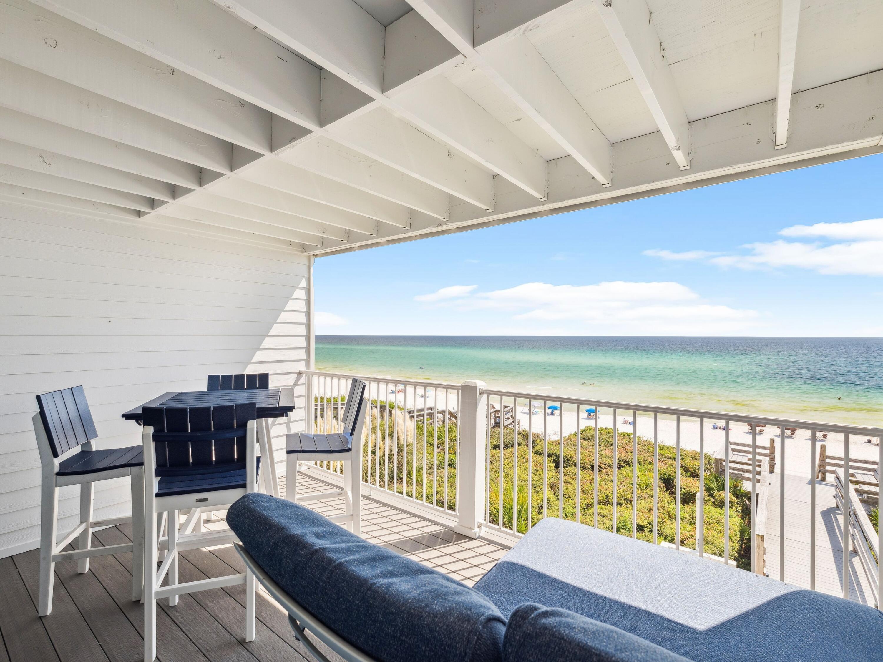 8078 E County Highway 30A, 106