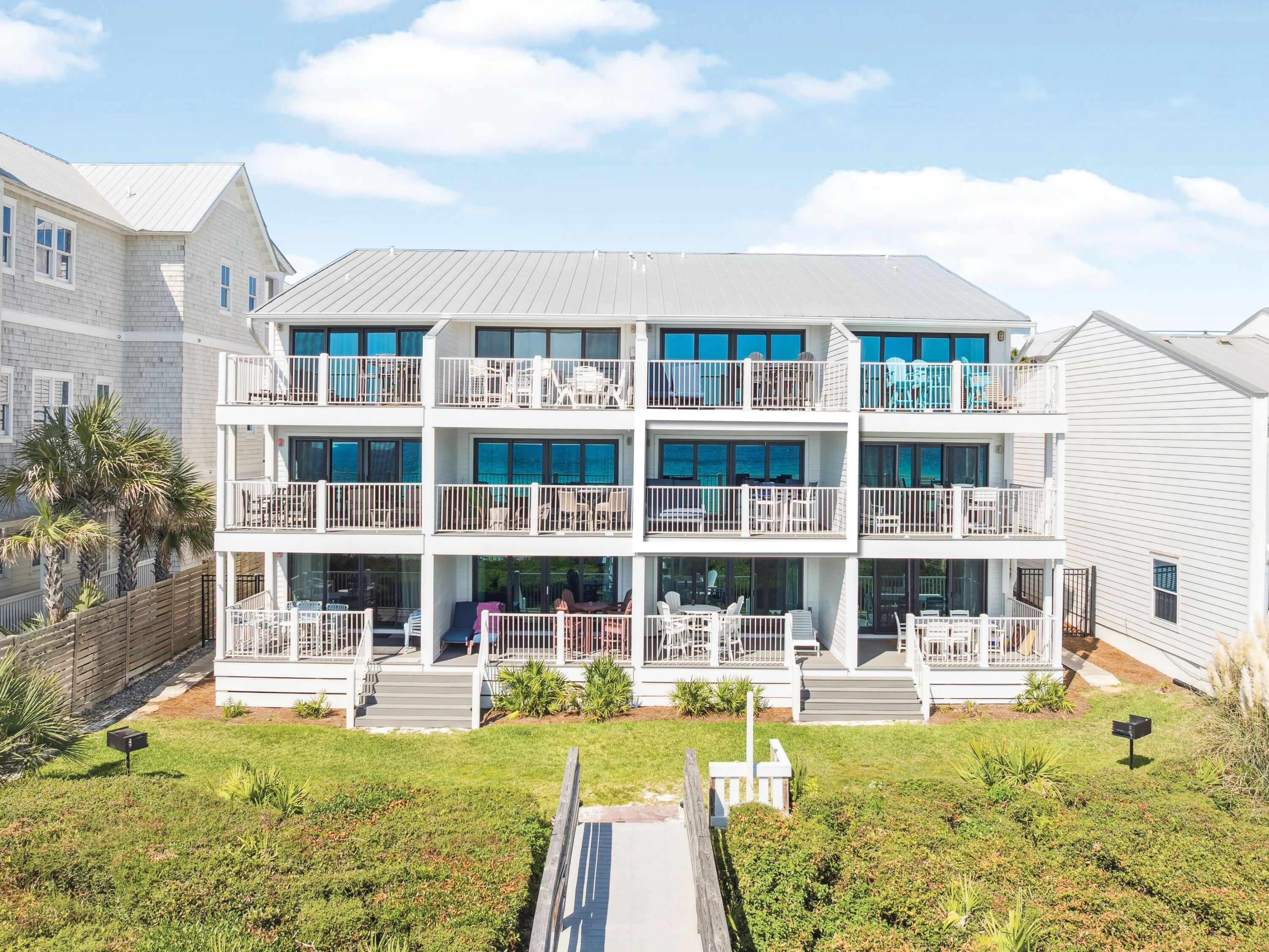 8078 E County Highway 30A, 106