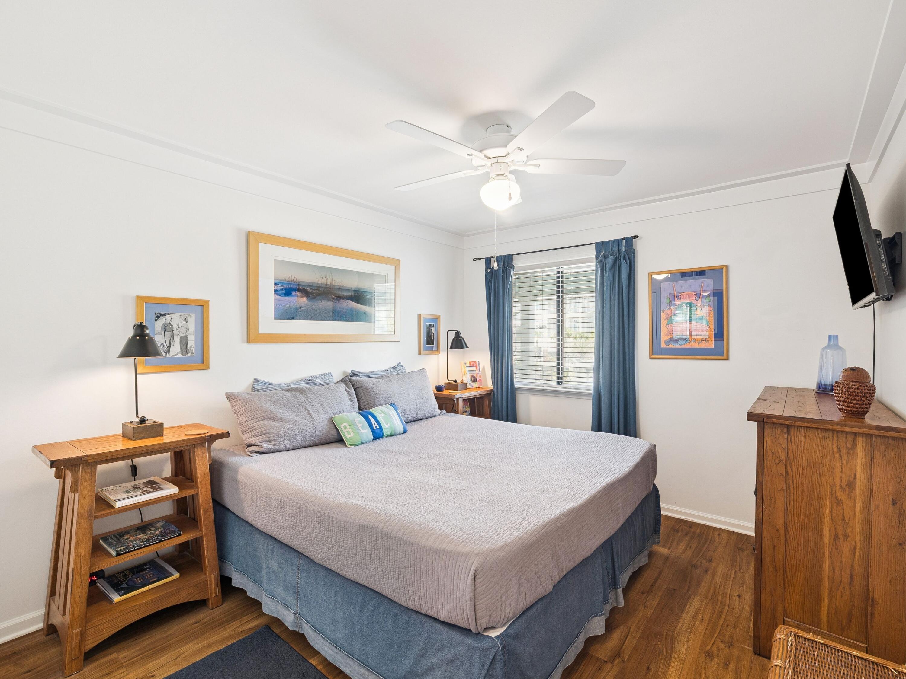 8078 E County Highway 30A, 106