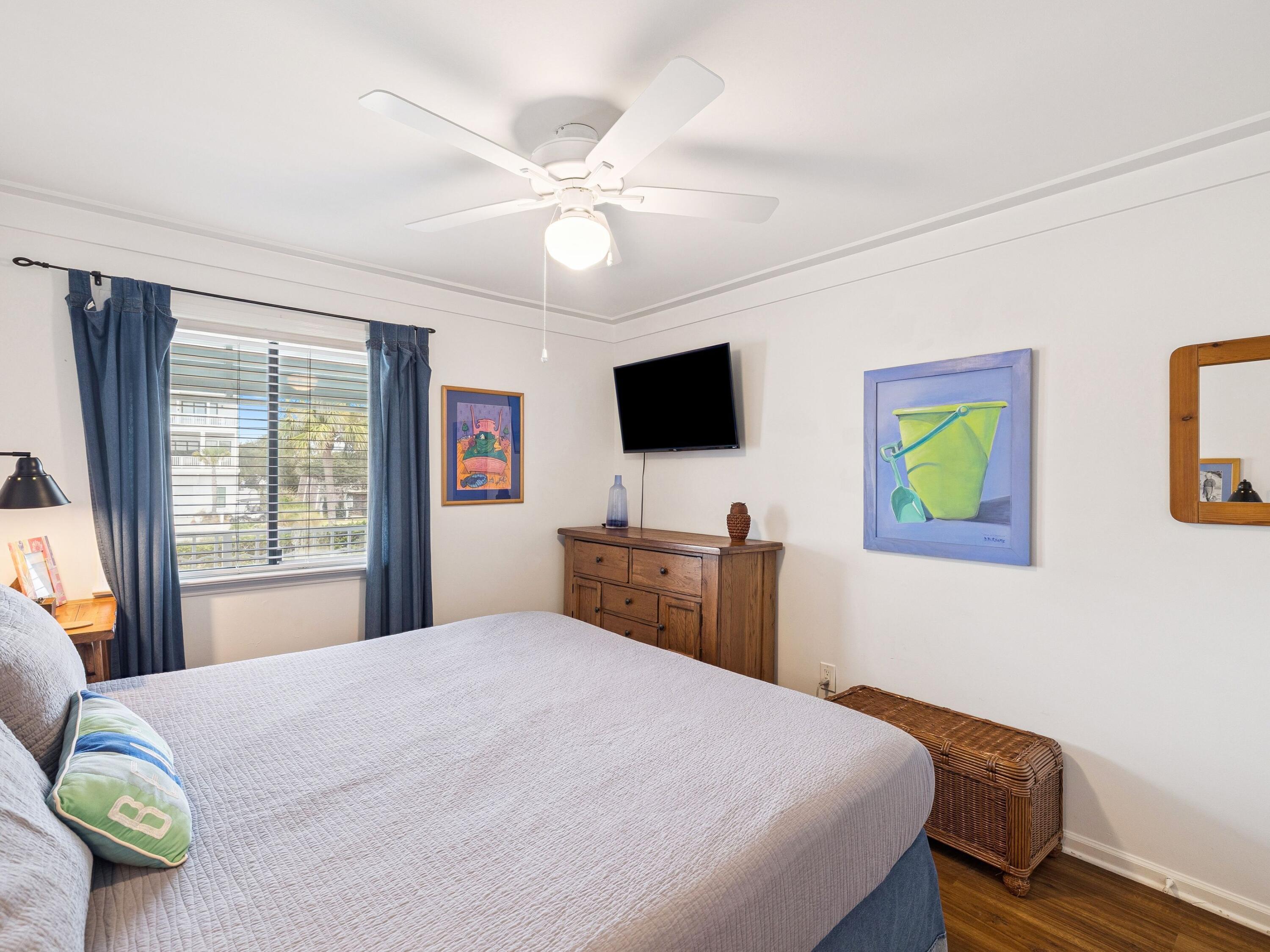 8078 E County Highway 30A, 106