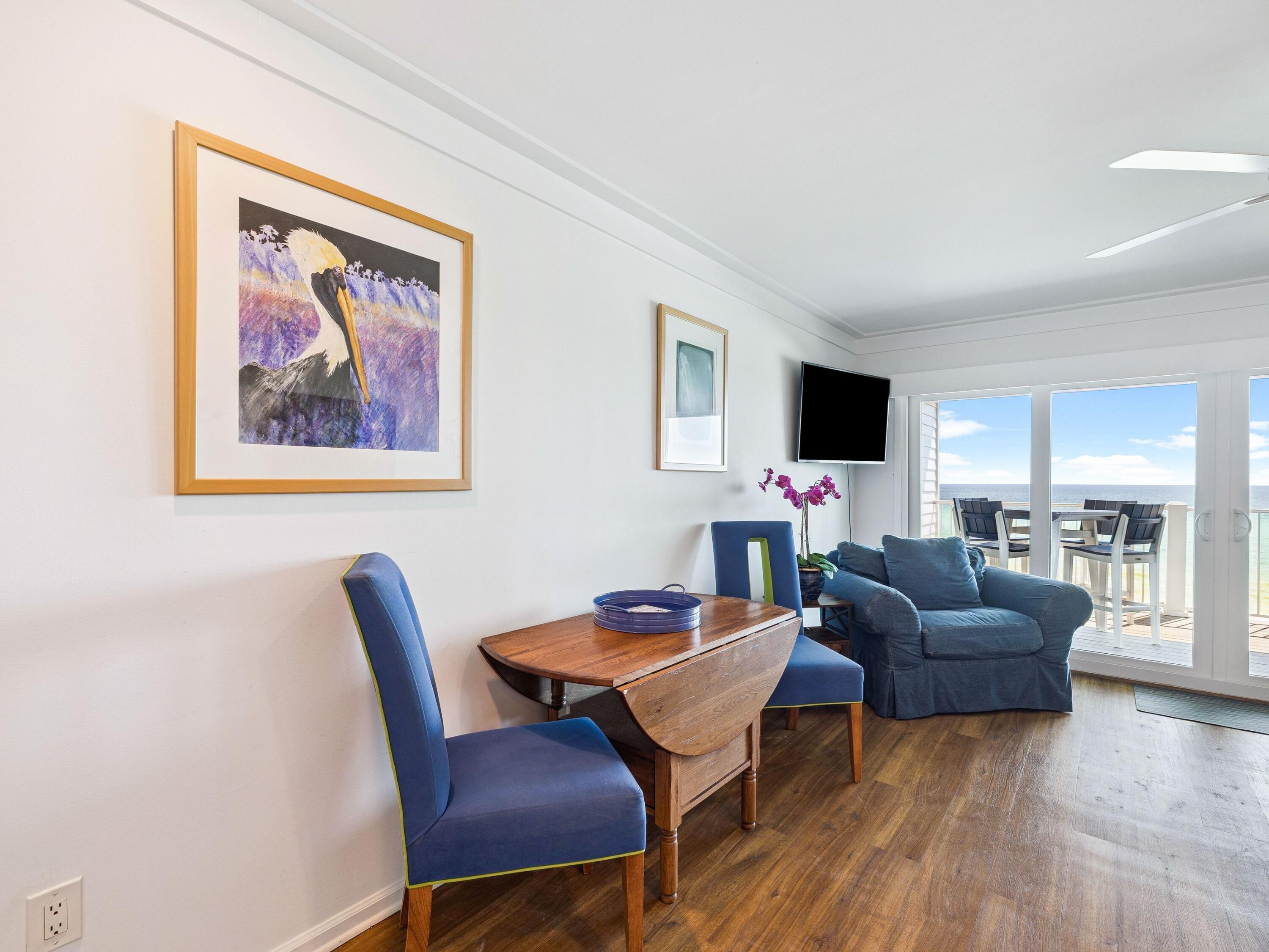 8078 E County Highway 30A, 106