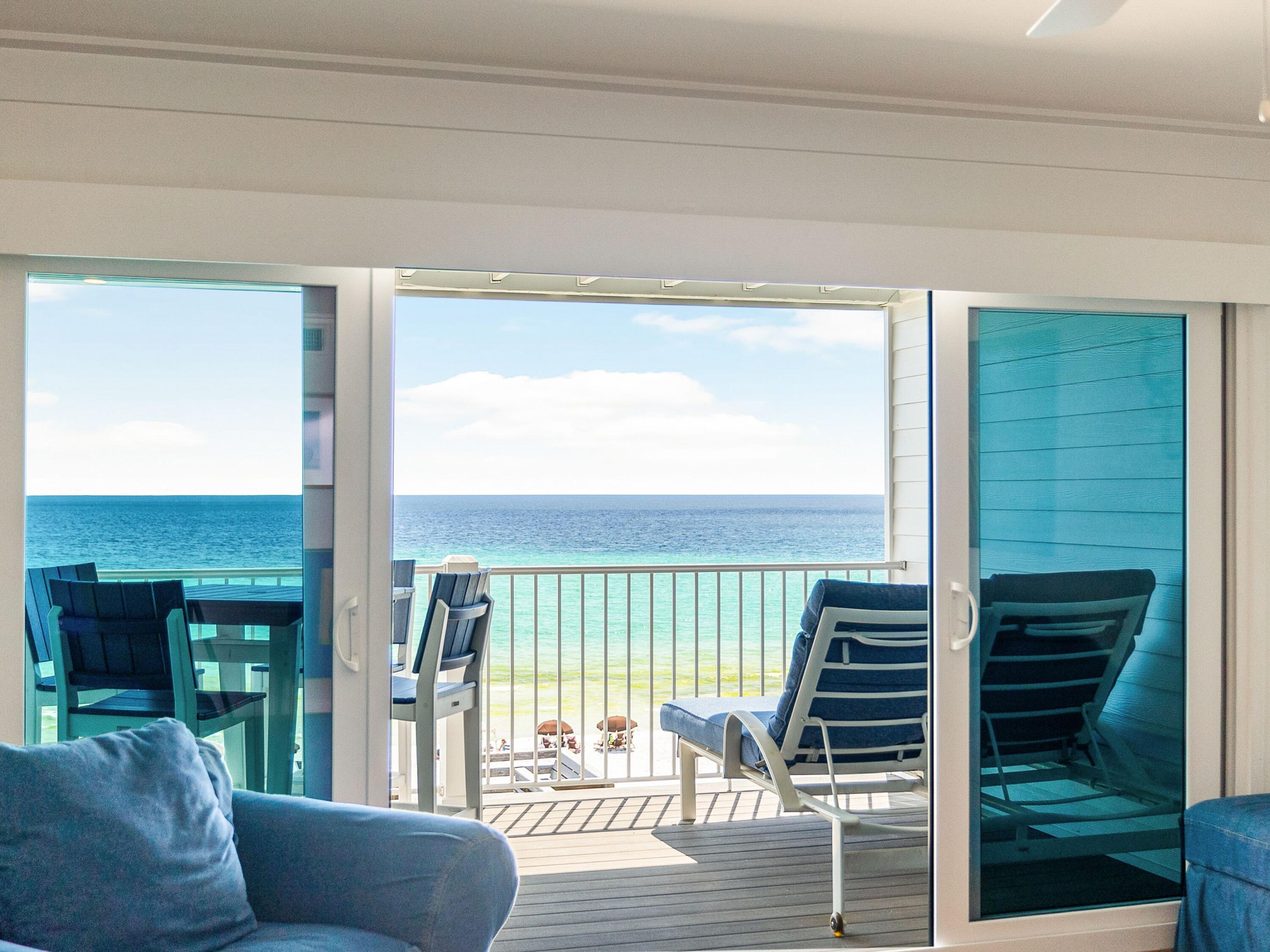 8078 E County Highway 30A, 106