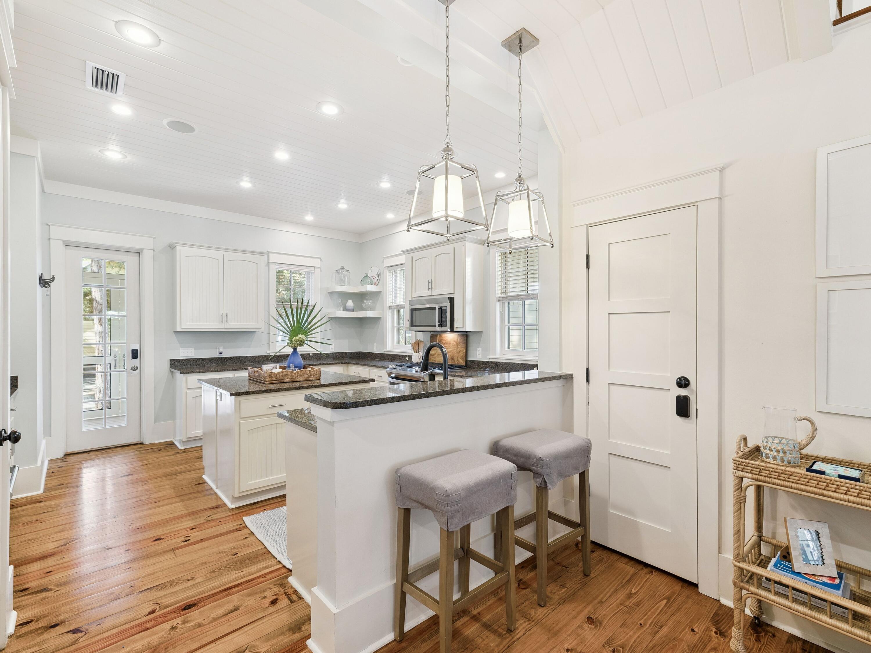 235 W Lake Forest Drive