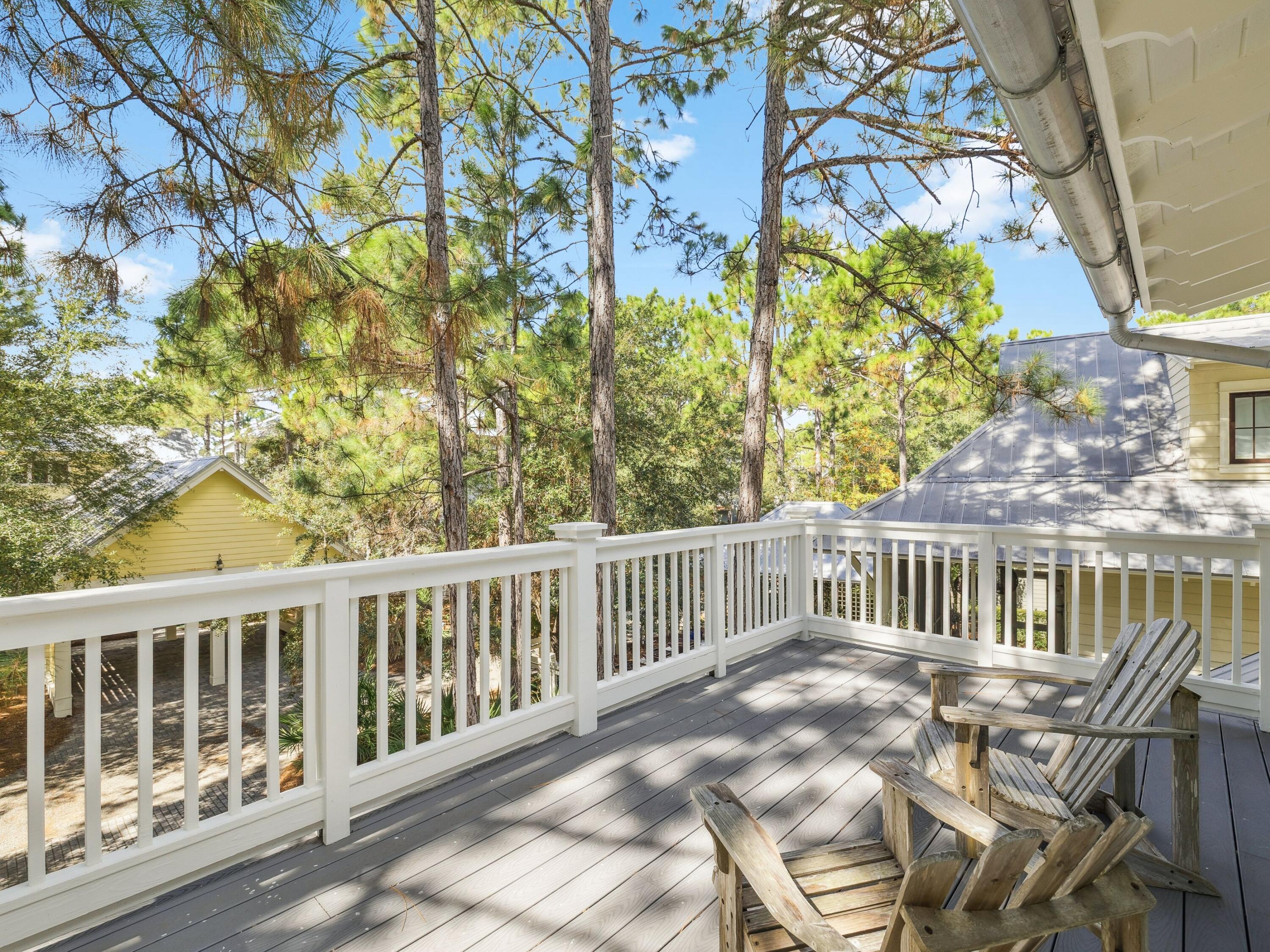 235 W Lake Forest Drive