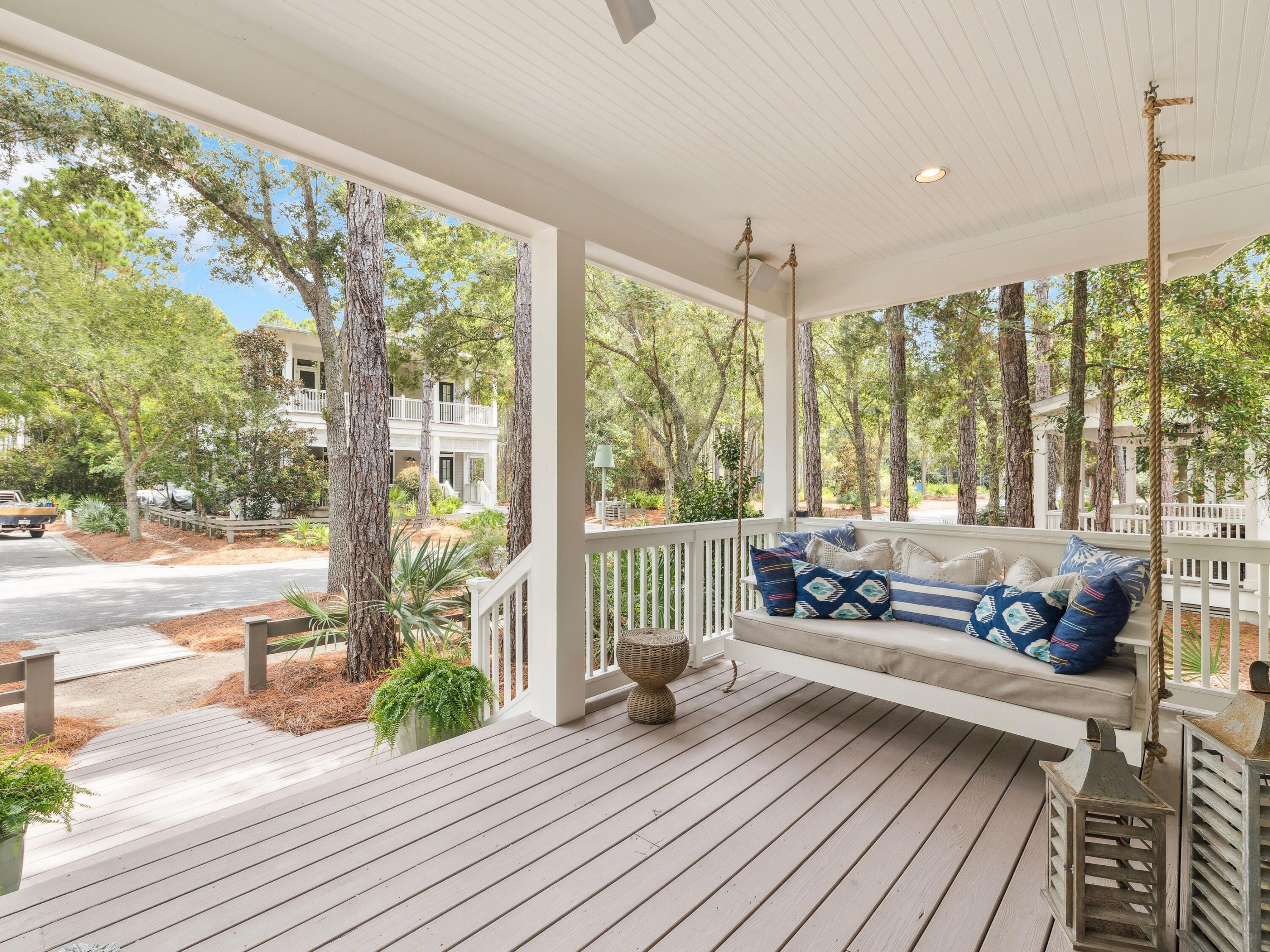 235 W Lake Forest Drive