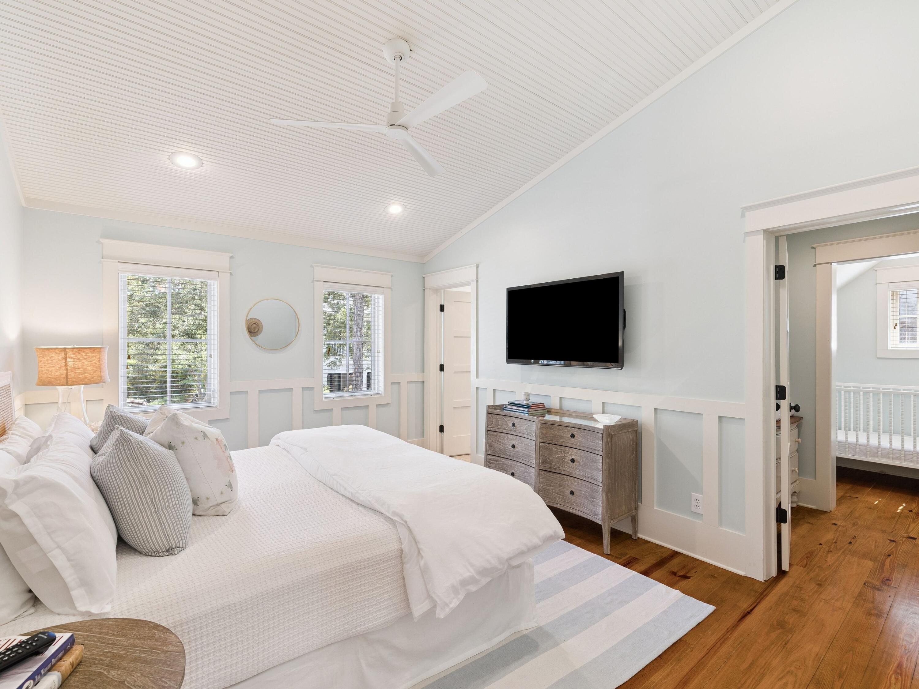 235 W Lake Forest Drive