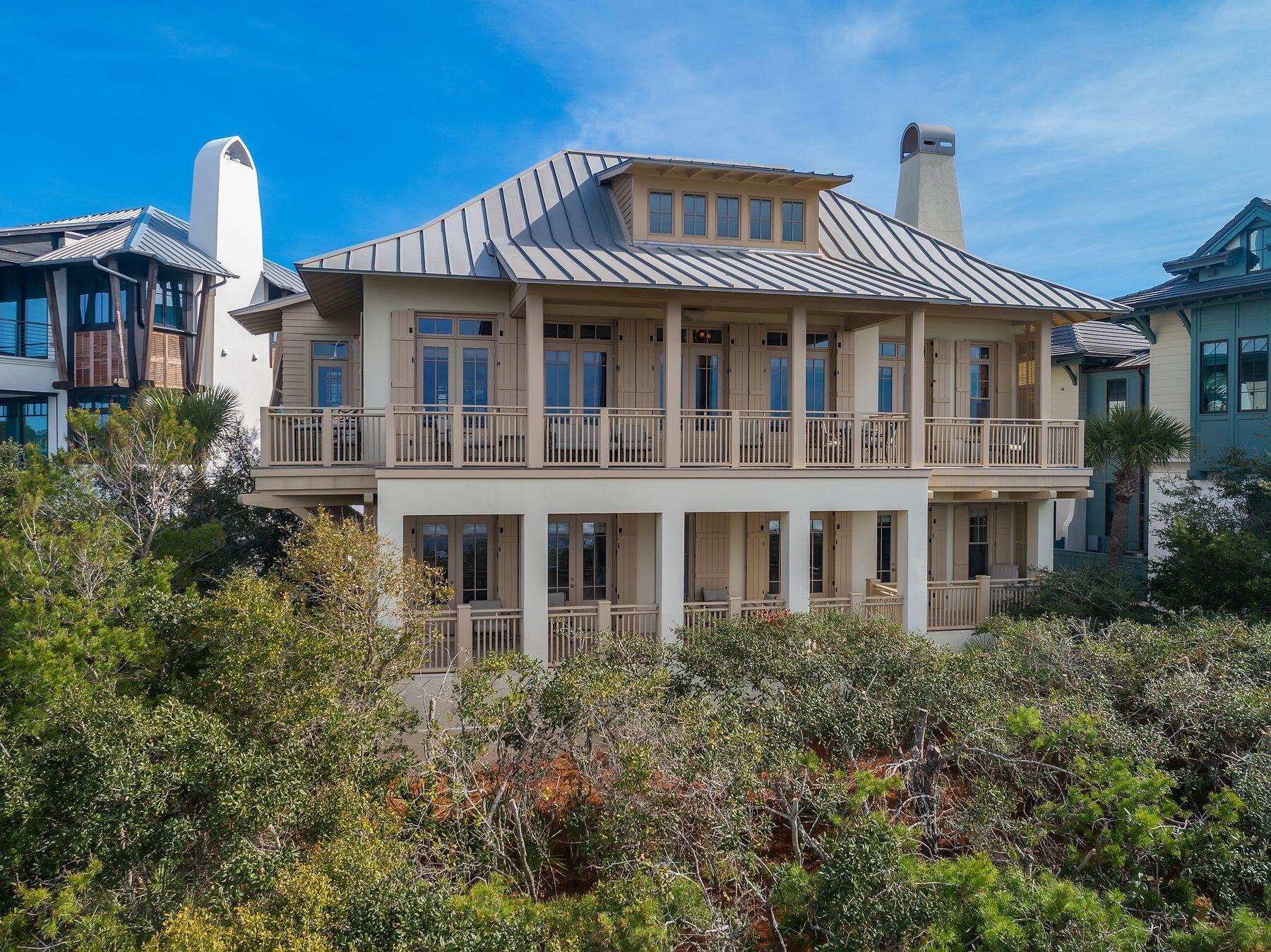 244 W Bermuda Drive