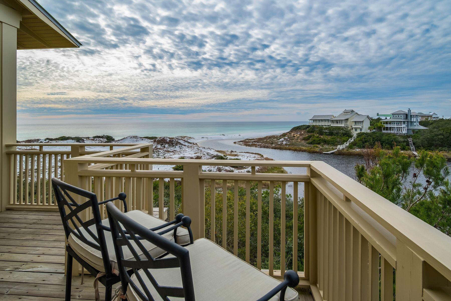 244 W Bermuda Drive