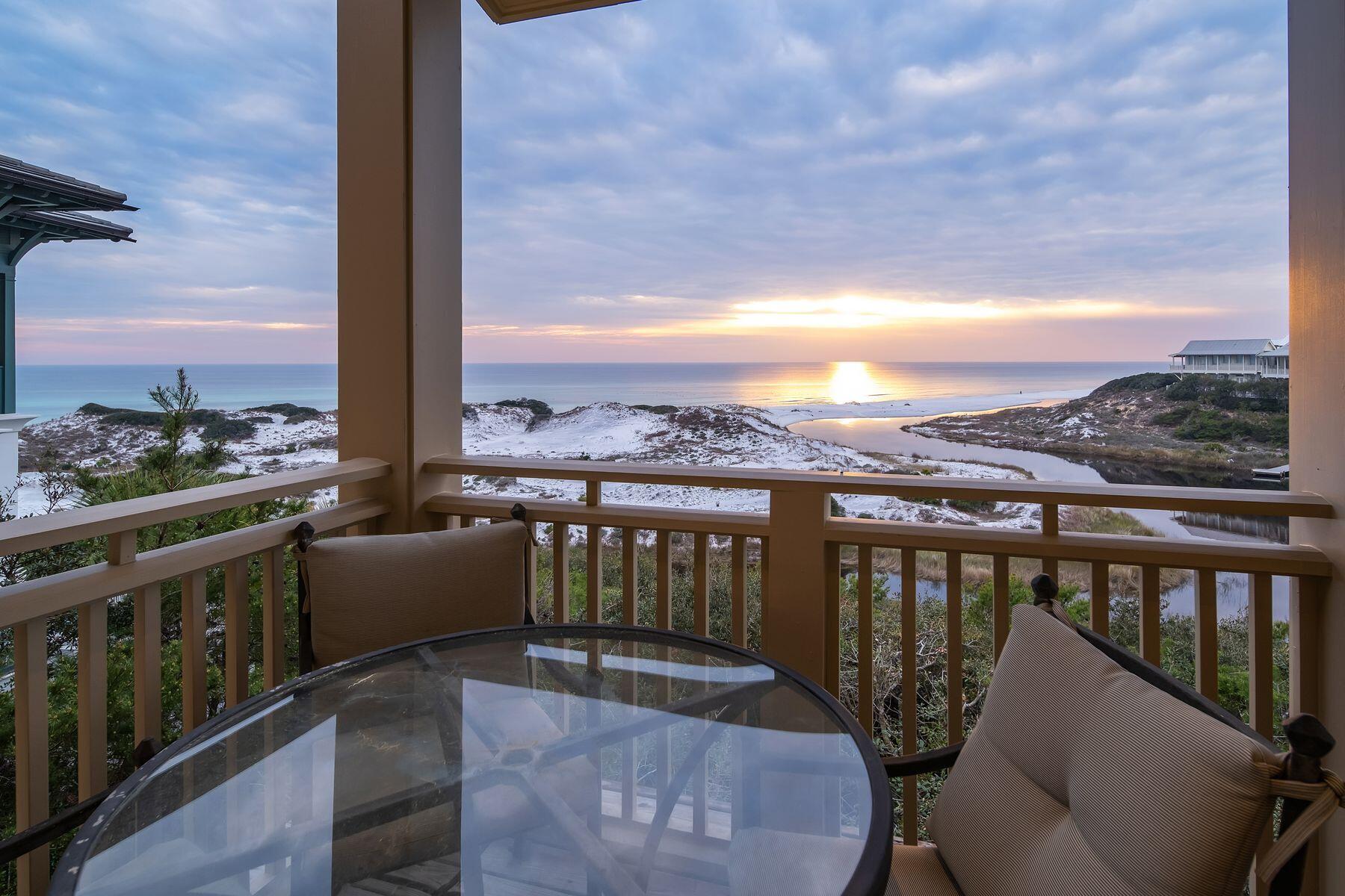 244 W Bermuda Drive