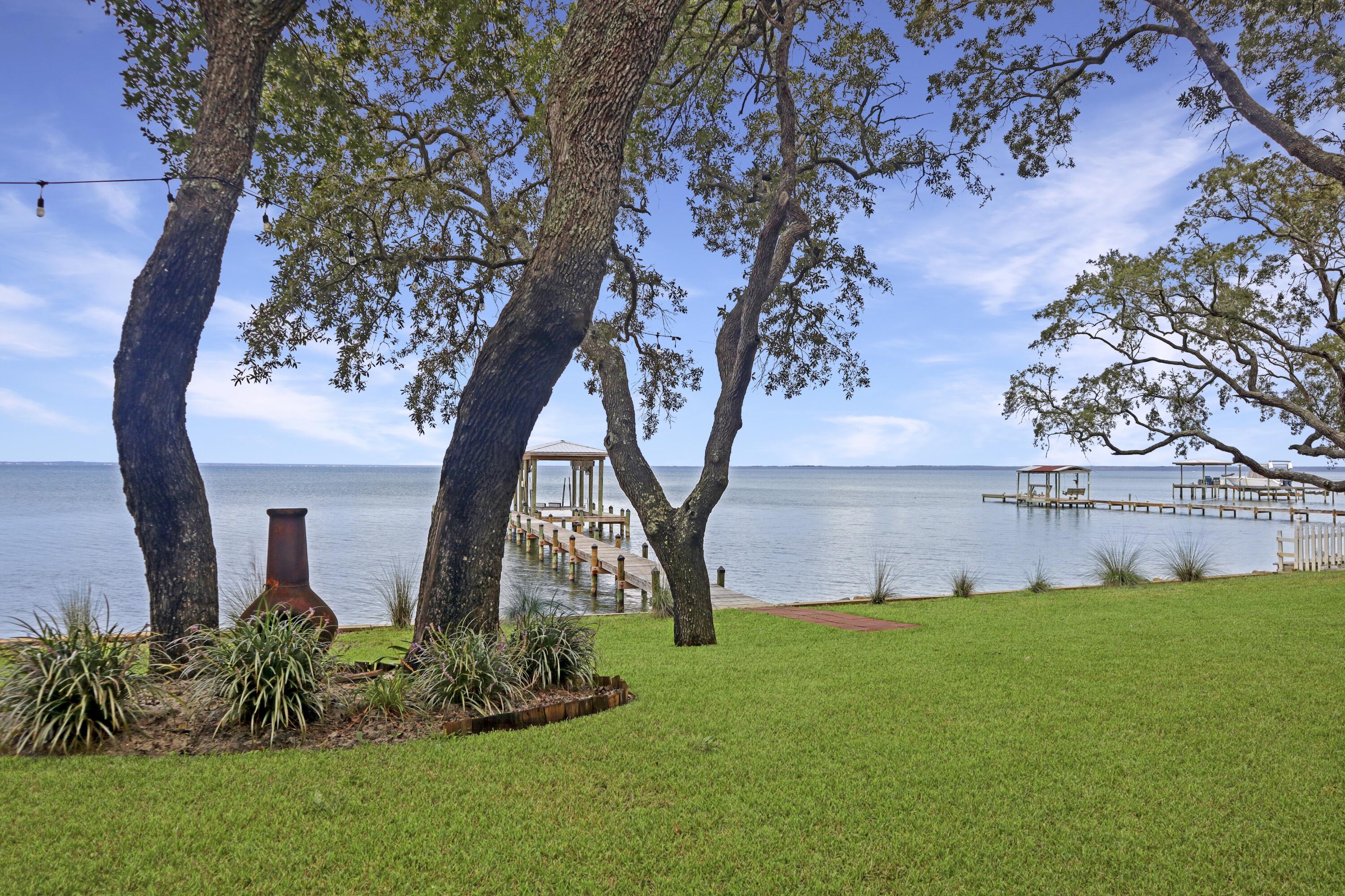 5884 E Bay Boulevard