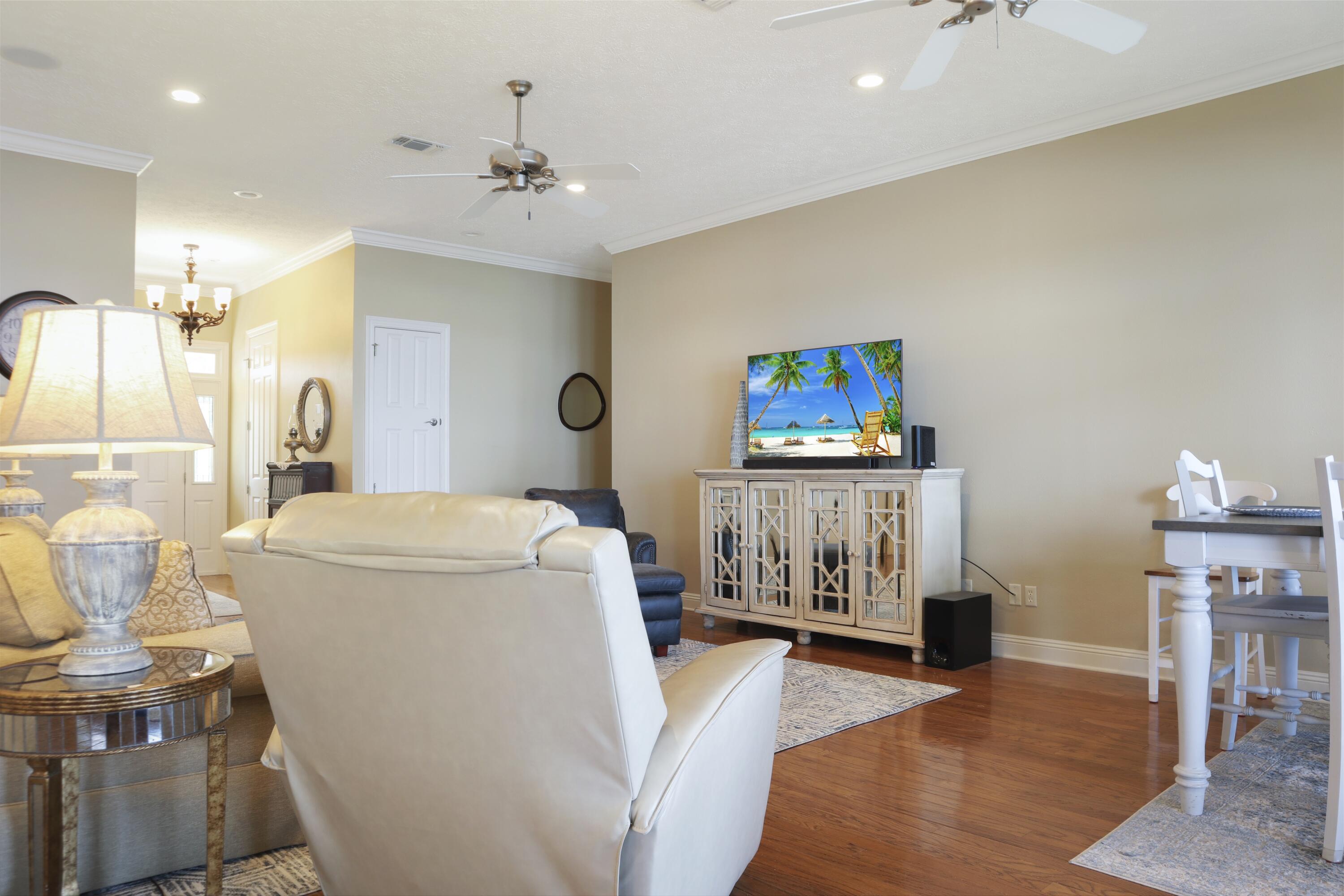 5884 E Bay Boulevard