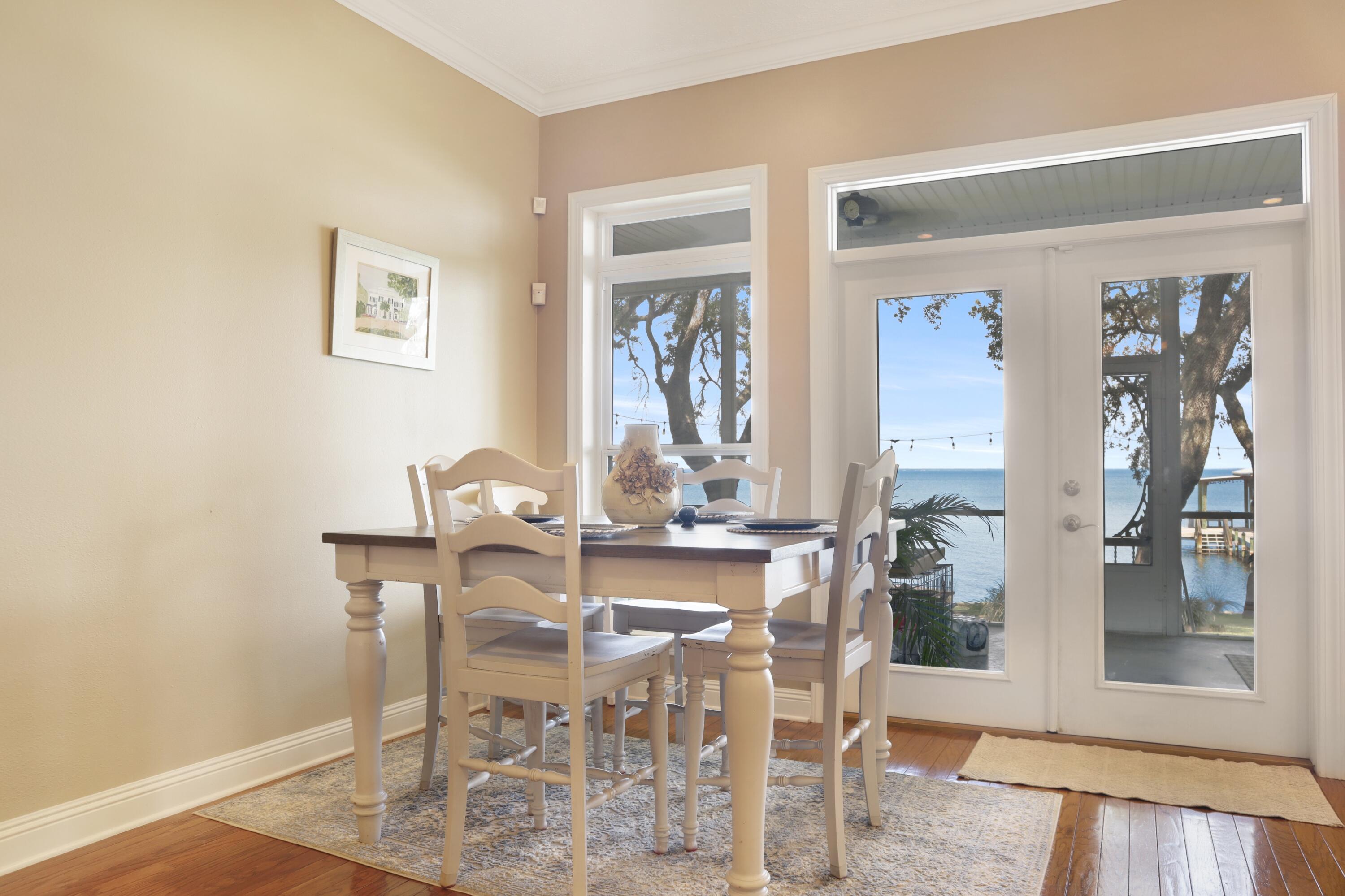 5884 E Bay Boulevard