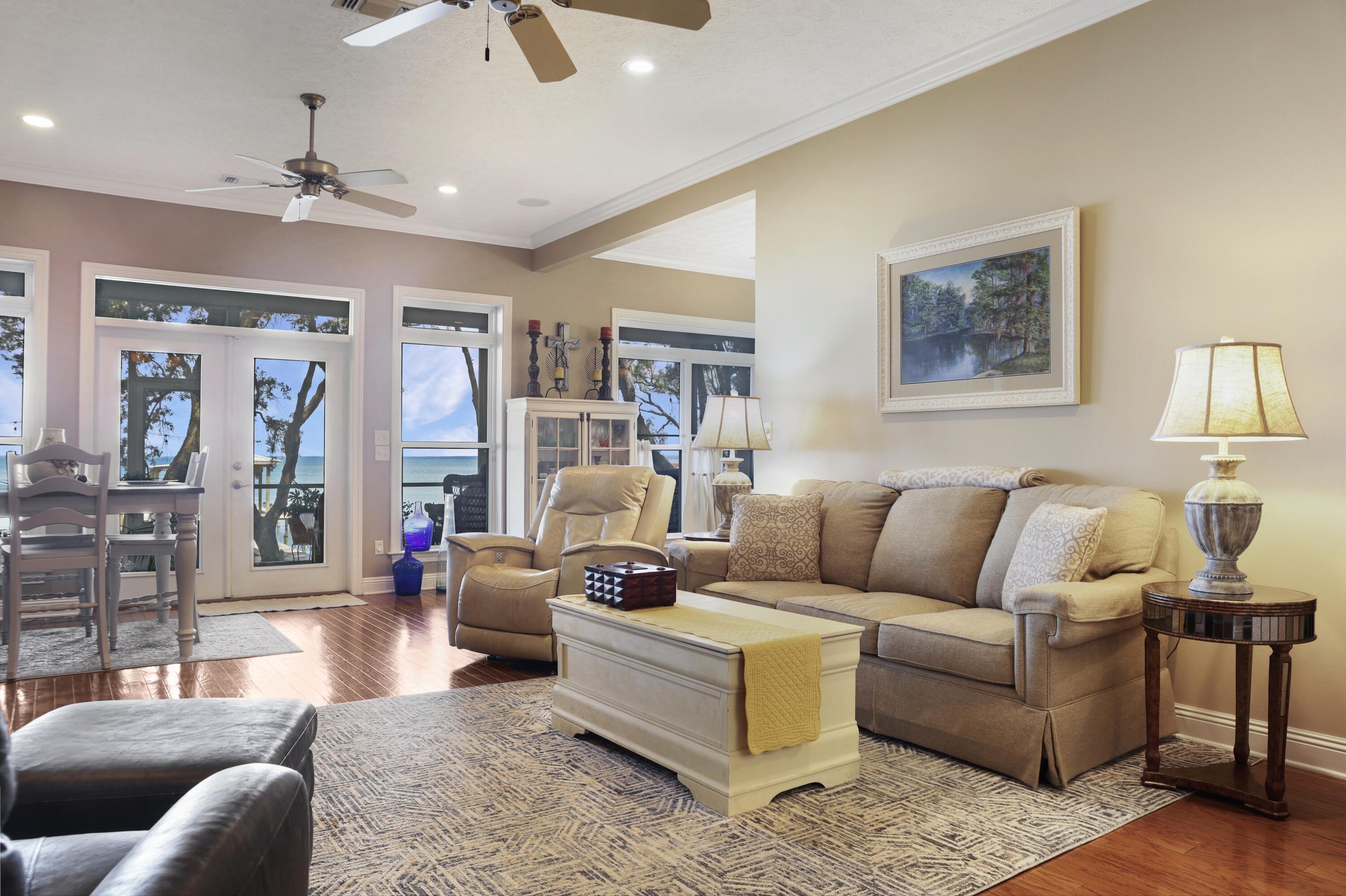 5884 E Bay Boulevard