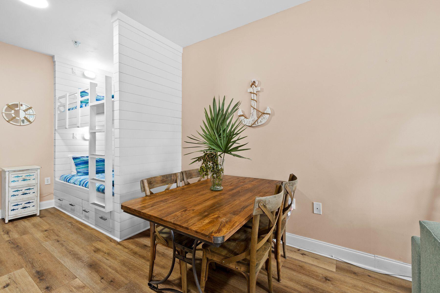 10343 E Co Highway 30A B253, B253