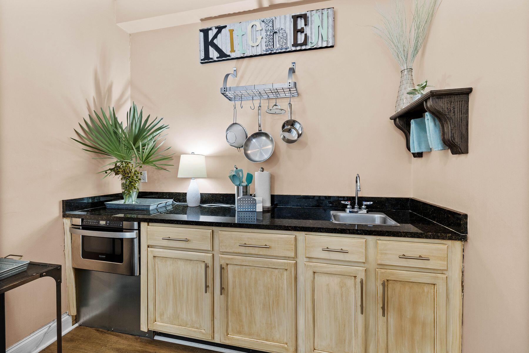 10343 E Co Highway 30A B253, B253