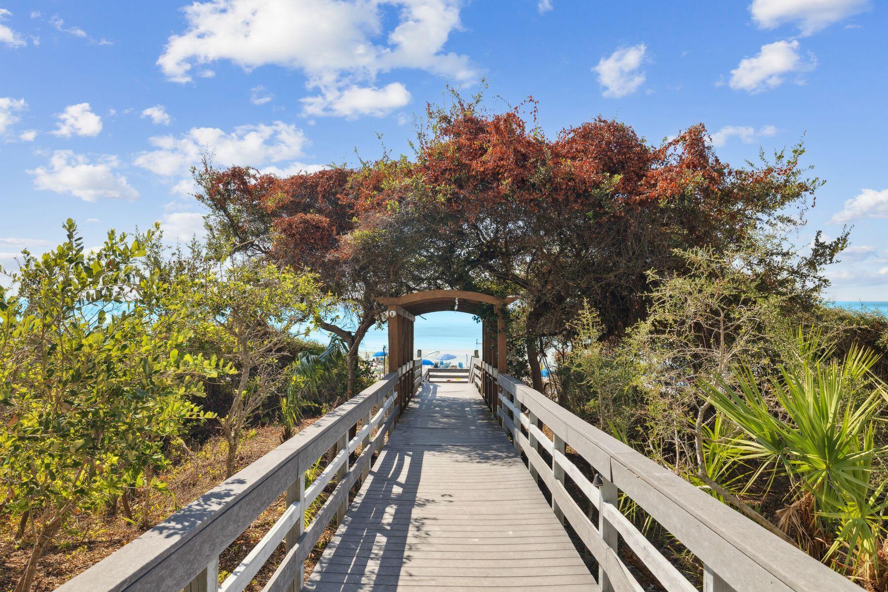 4100 E County Hwy 30A, 701