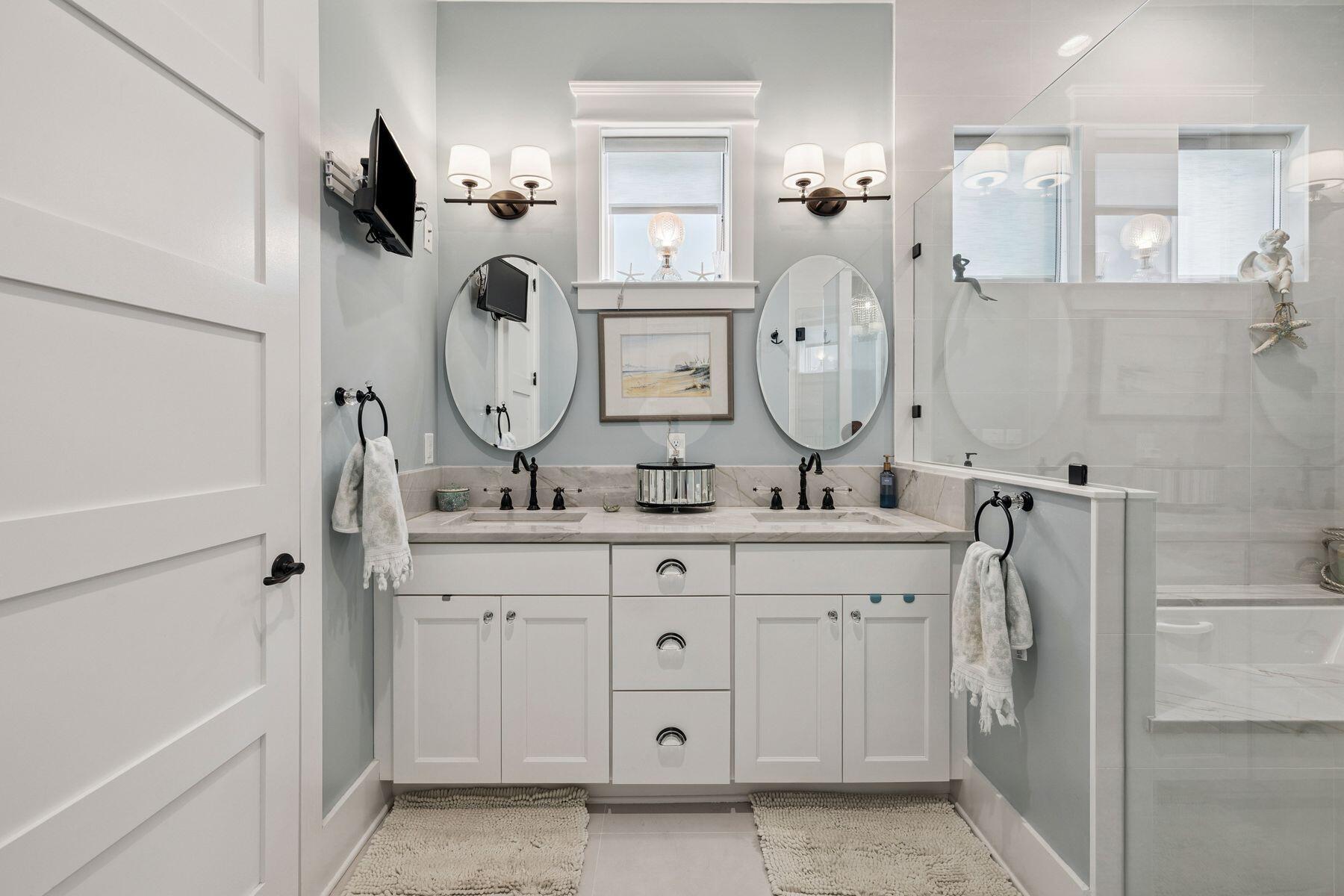 113 White Cliffs Drive