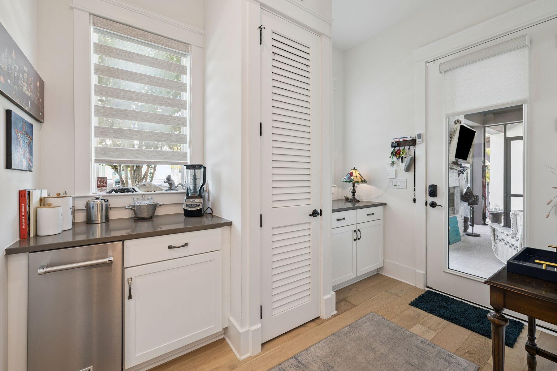 113 White Cliffs Drive