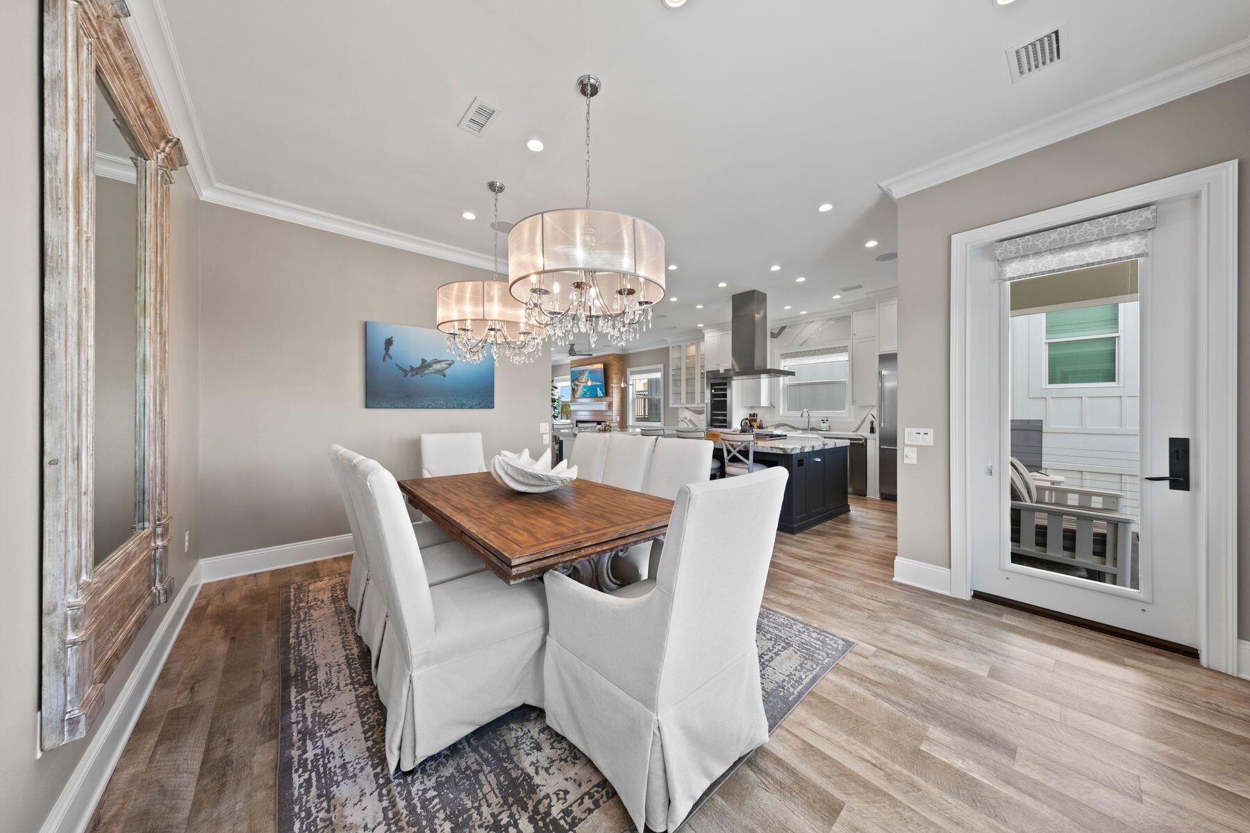 7339 Grand Navarre Boulevard, Navarre