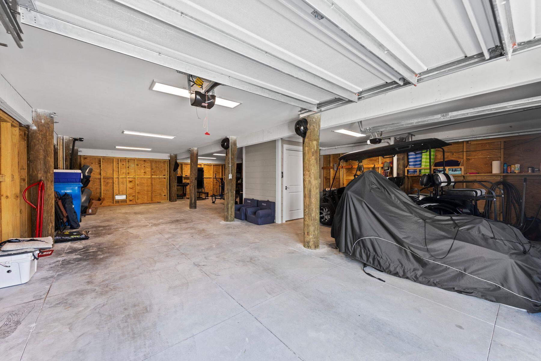 7339 Grand Navarre Boulevard, Navarre