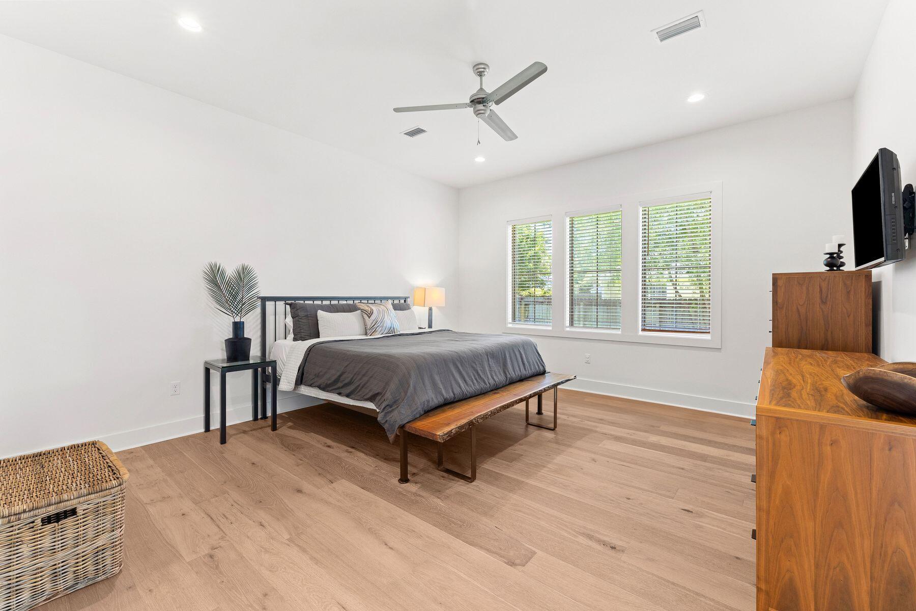 51 Morning Sun Court