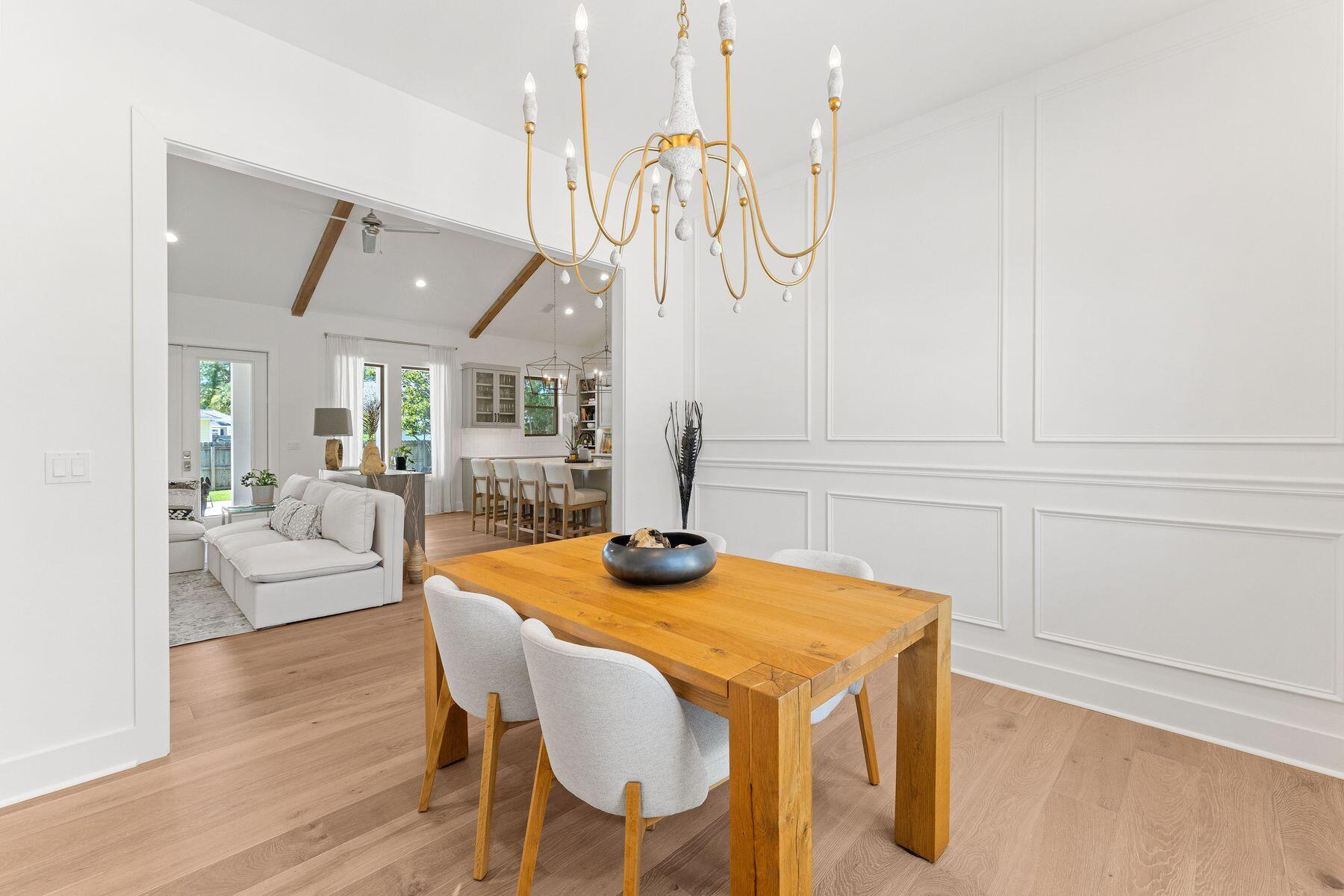 51 Morning Sun Court