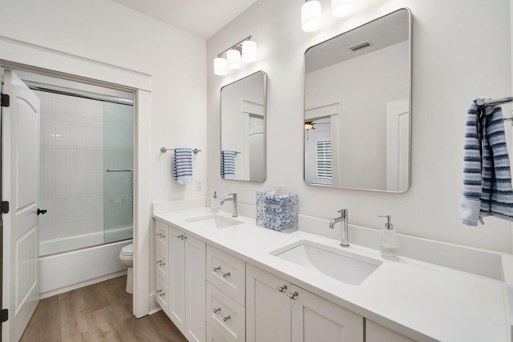 321 Botany Boulevard