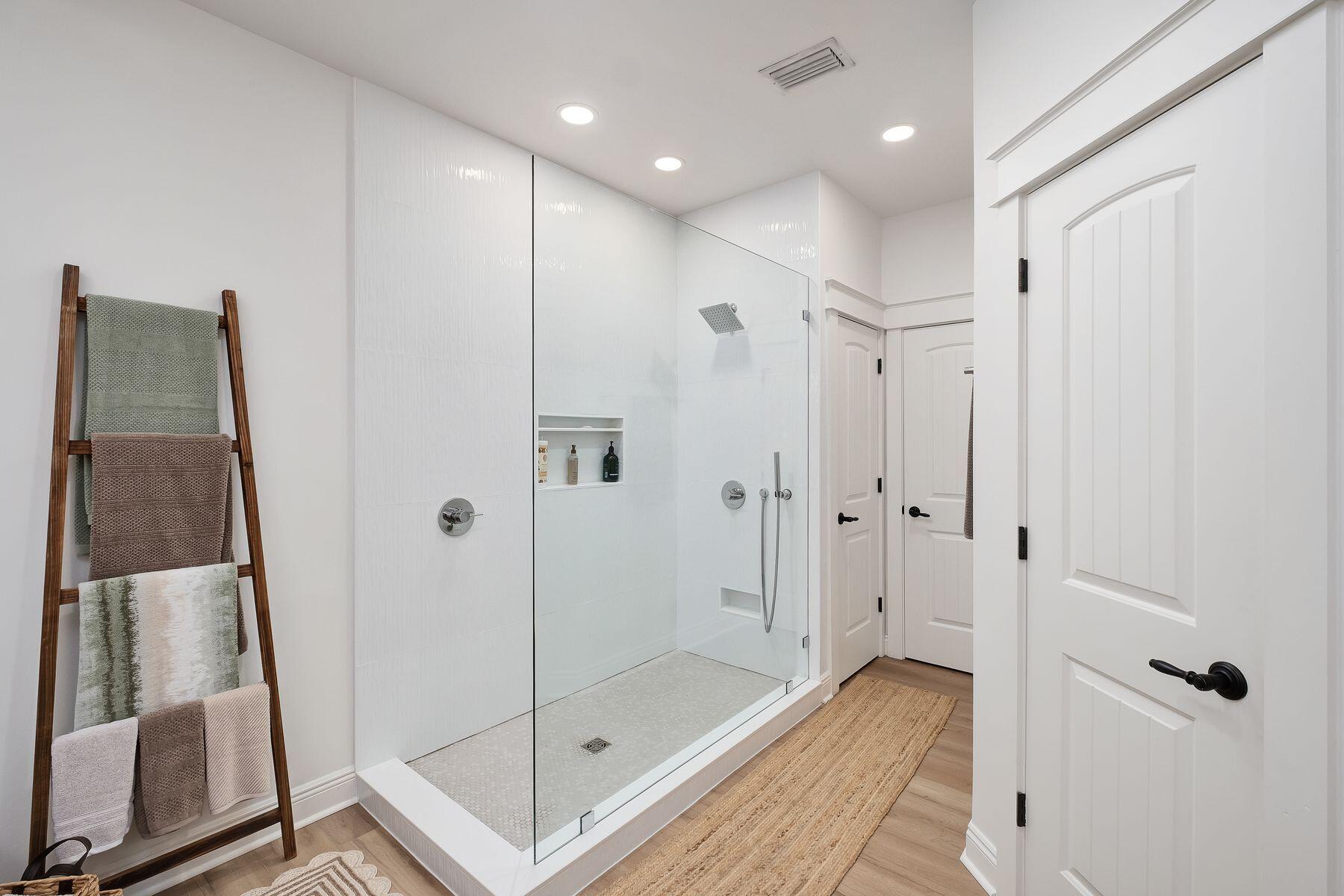 321 Botany Boulevard