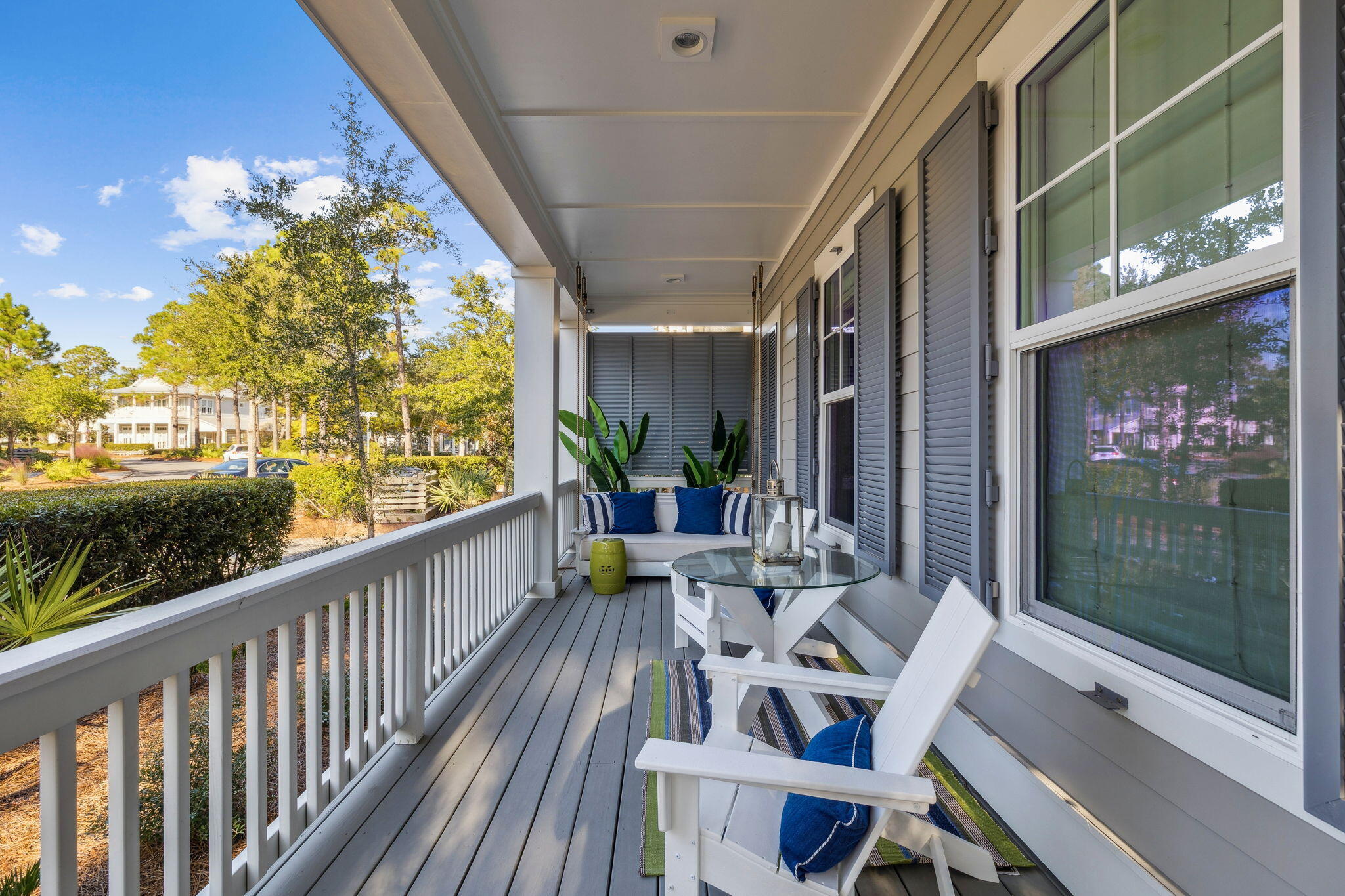 318 E Royal Fern Way