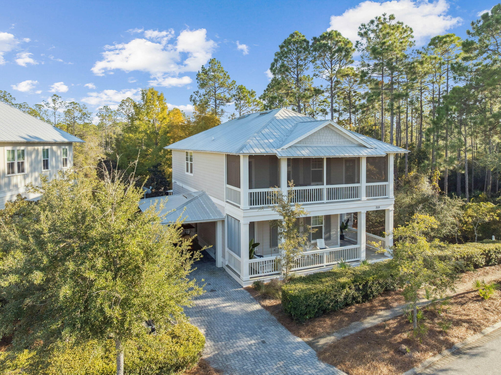 318 E Royal Fern Way