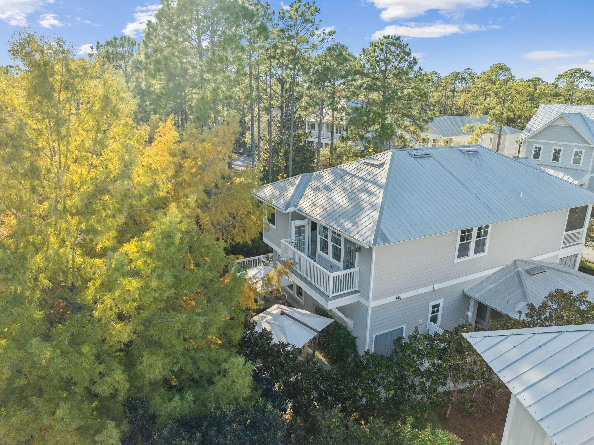 318 E Royal Fern Way