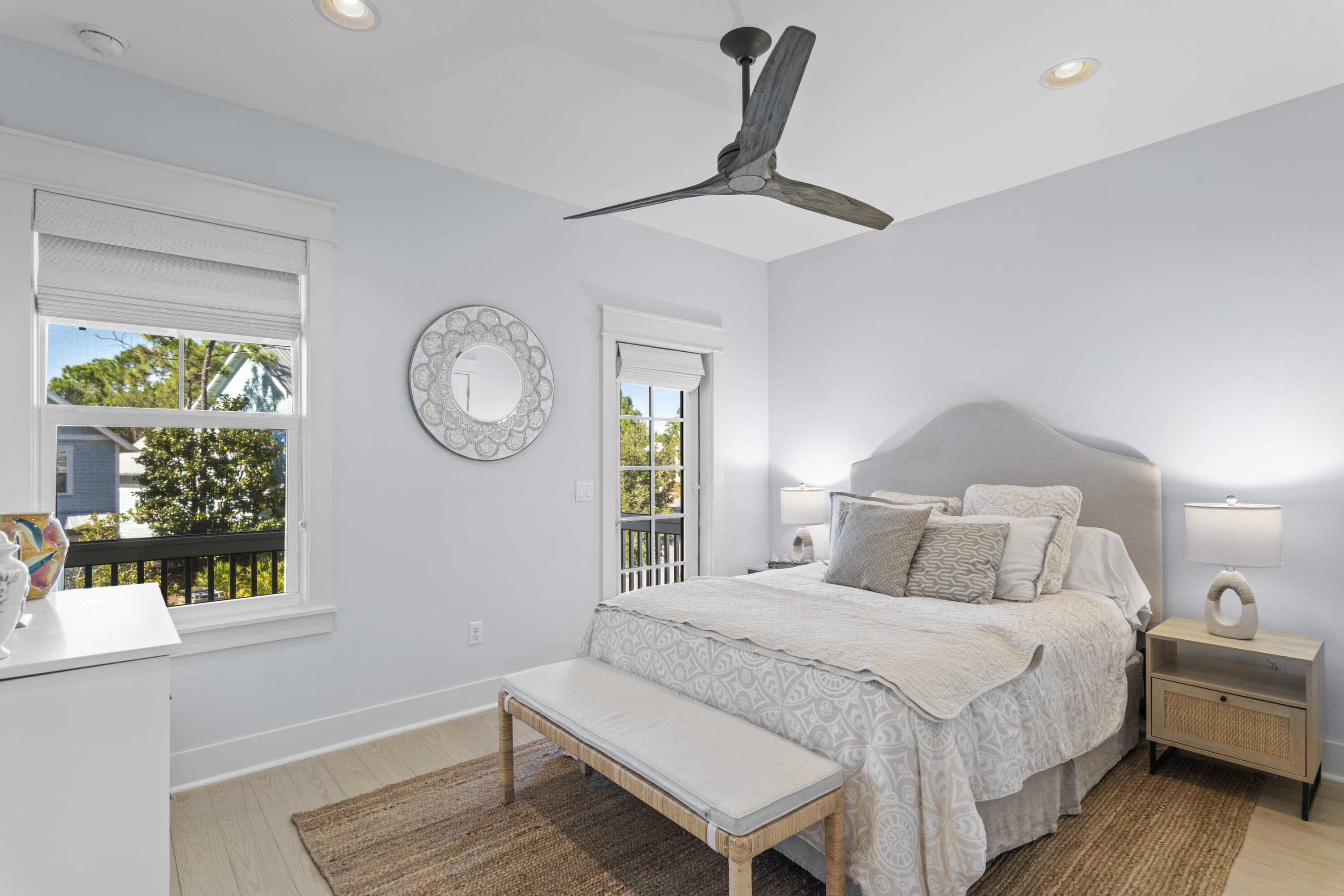 318 E Royal Fern Way