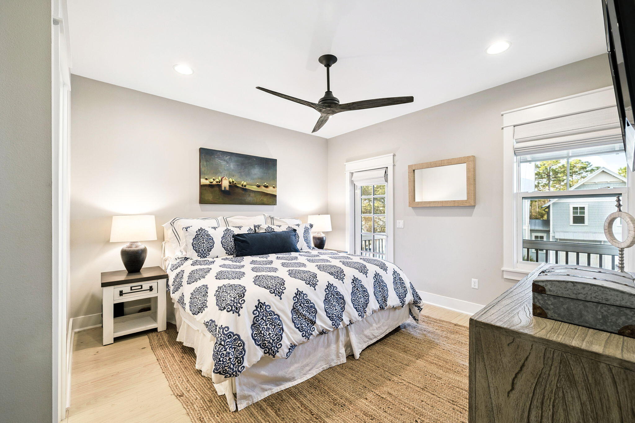 318 E Royal Fern Way