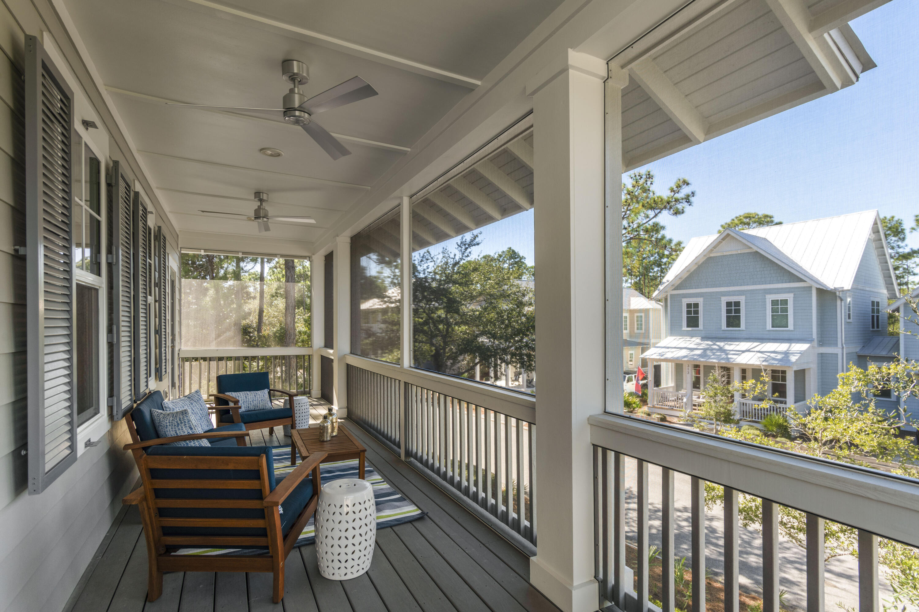 318 E Royal Fern Way
